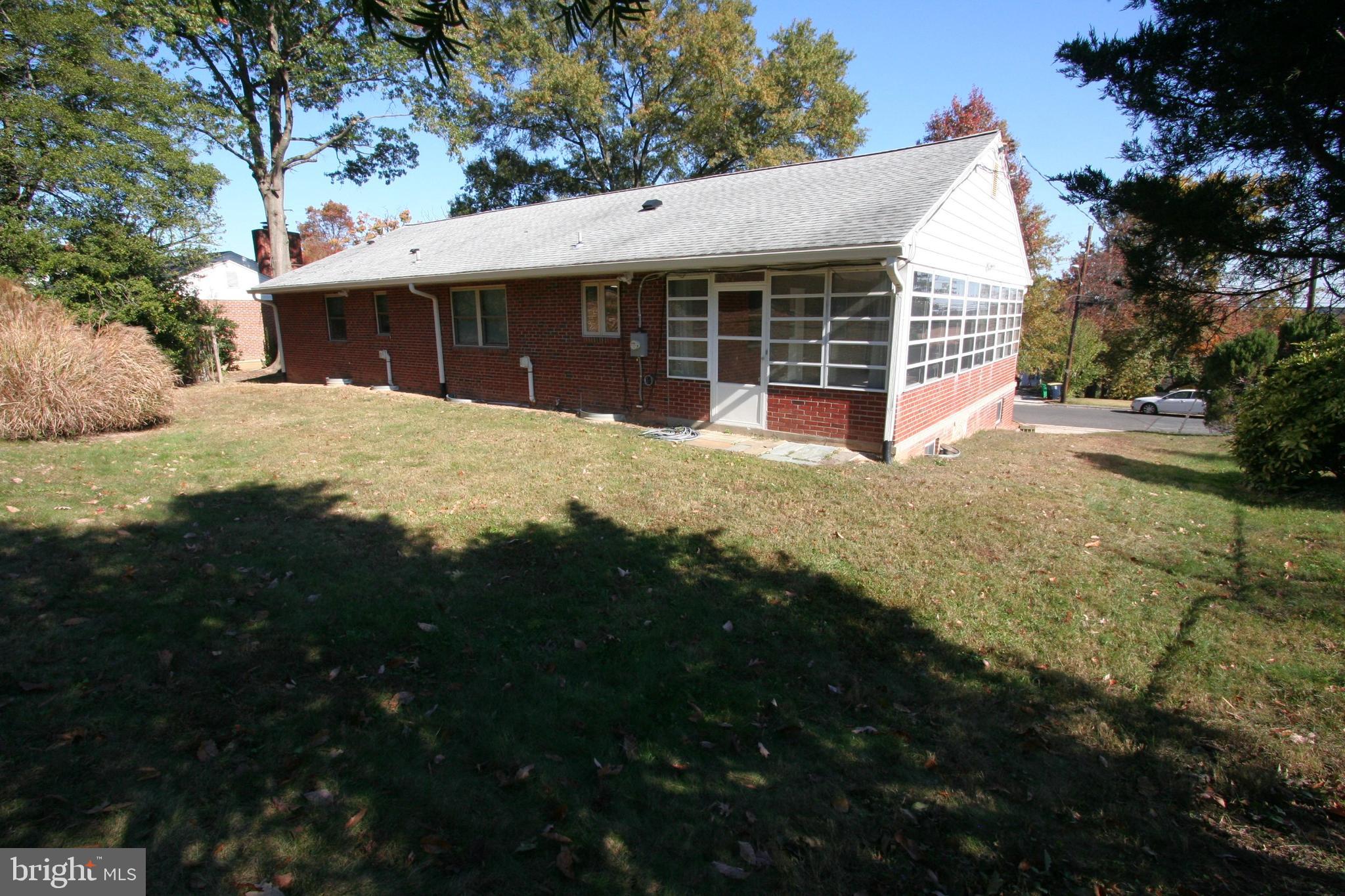 ADELPHI FOREST - Residential Lease