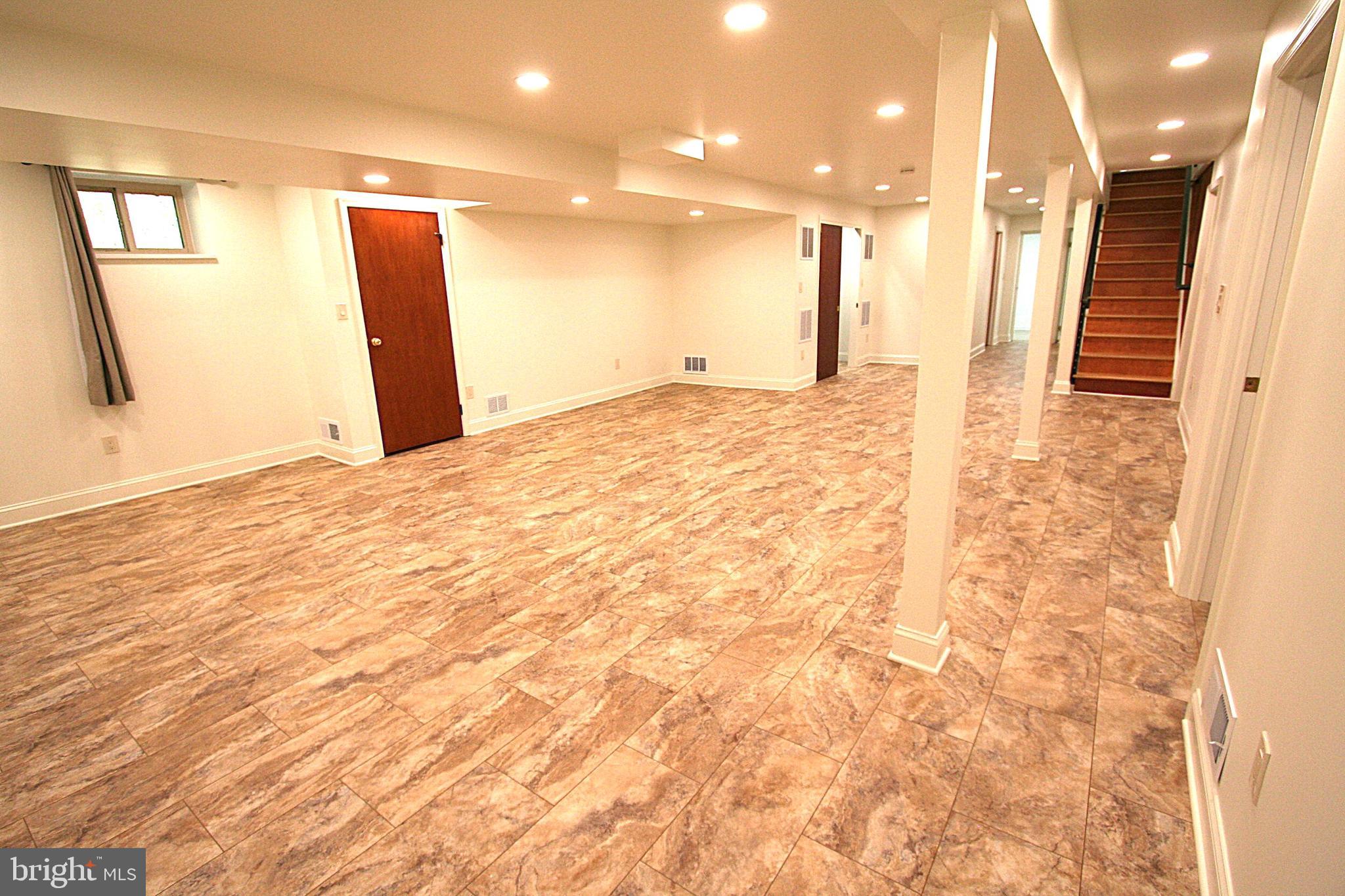 ADELPHI FOREST - Residential Lease