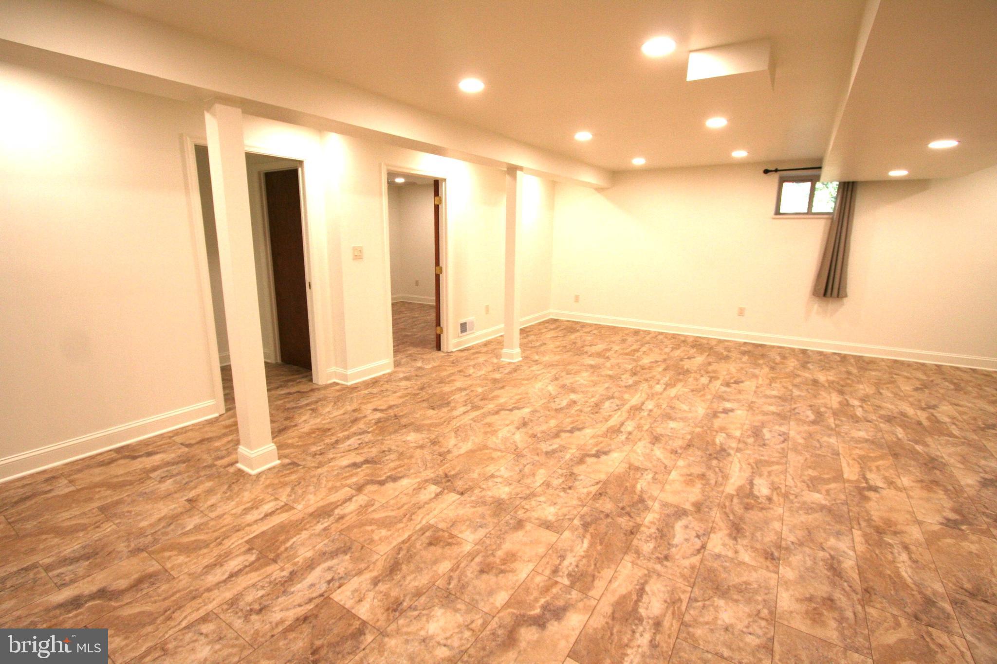 ADELPHI FOREST - Residential Lease