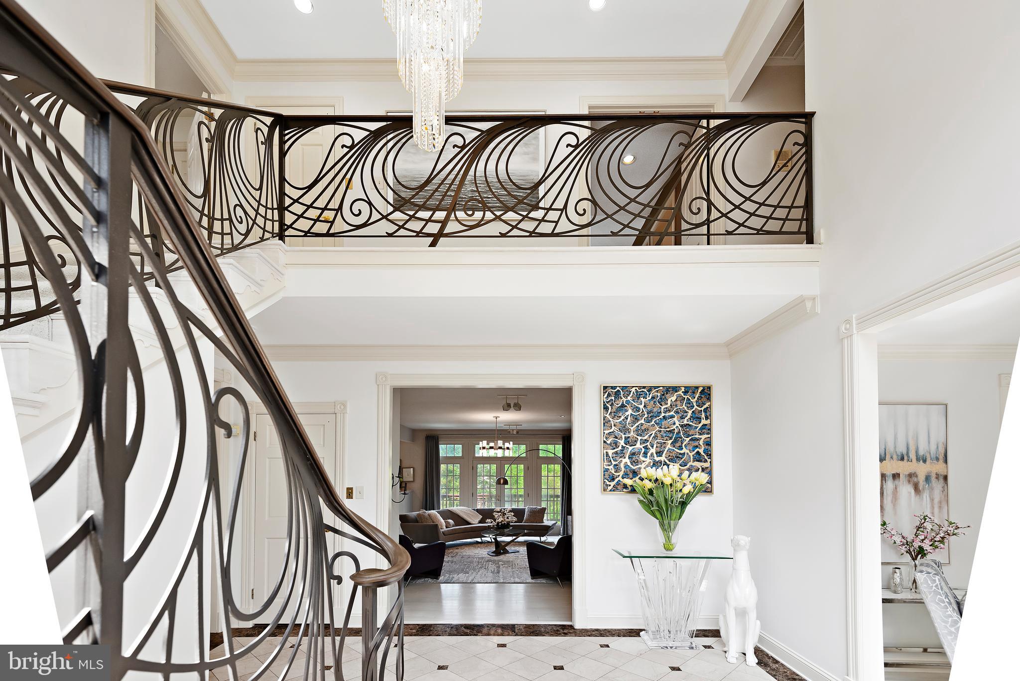 POTOMAC VILLAGE - Residential