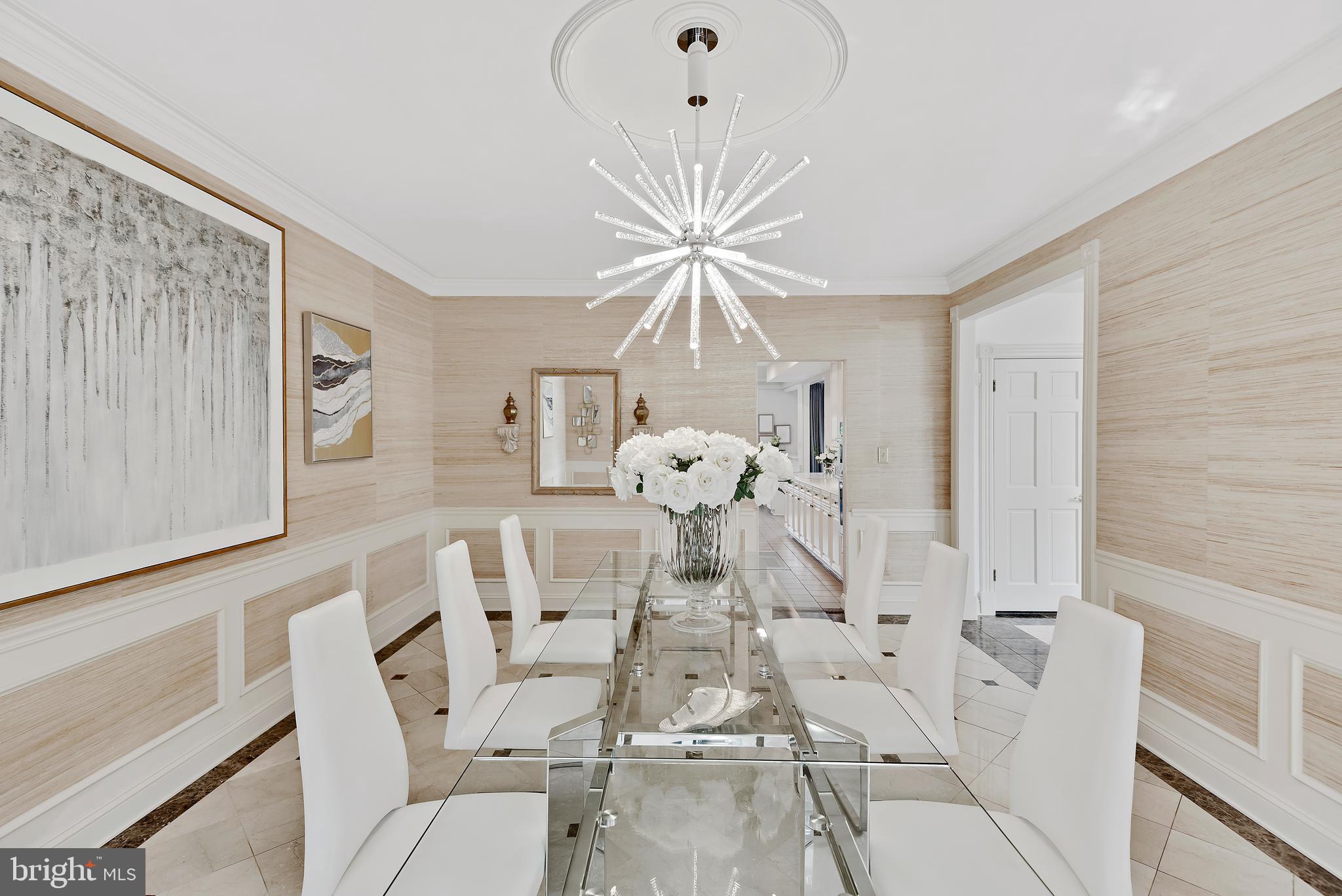 POTOMAC VILLAGE - Residential