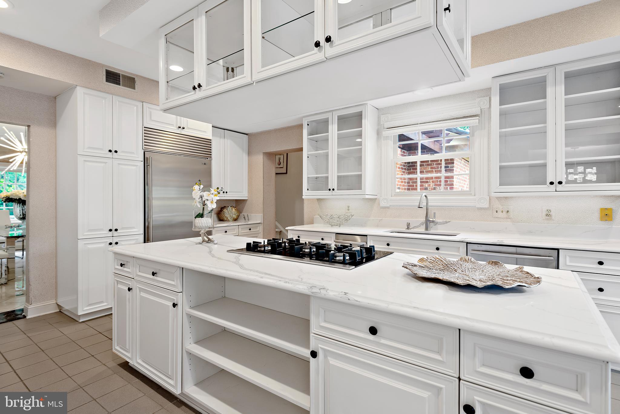 POTOMAC VILLAGE - Residential