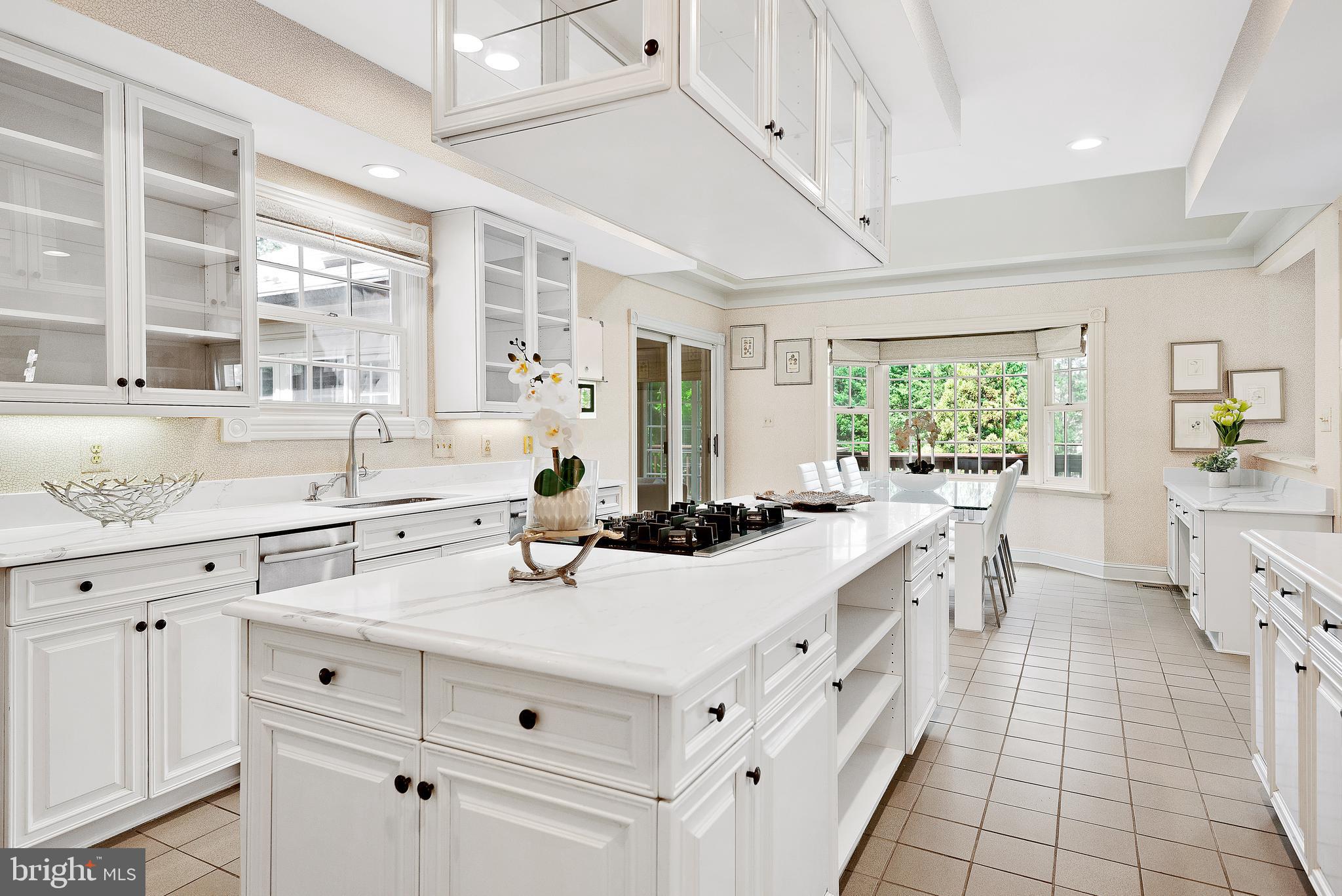 POTOMAC VILLAGE - Residential