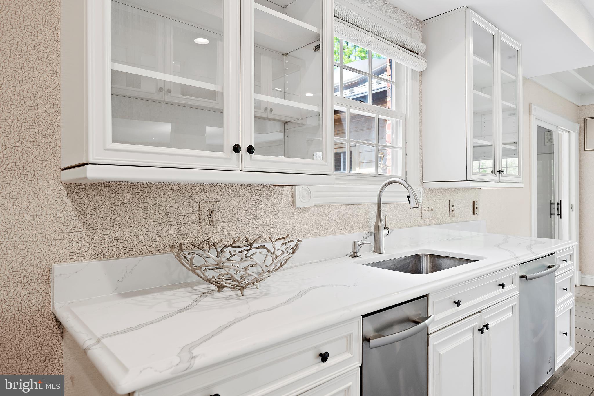 POTOMAC VILLAGE - Residential