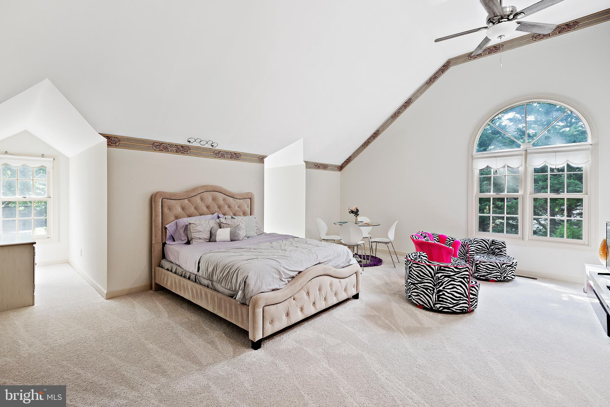 POTOMAC VILLAGE - Residential