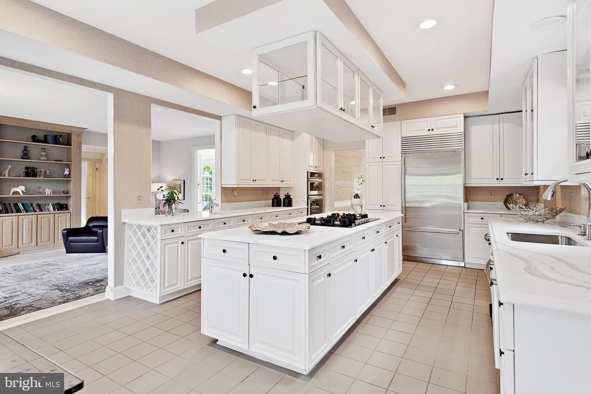 POTOMAC VILLAGE - Residential