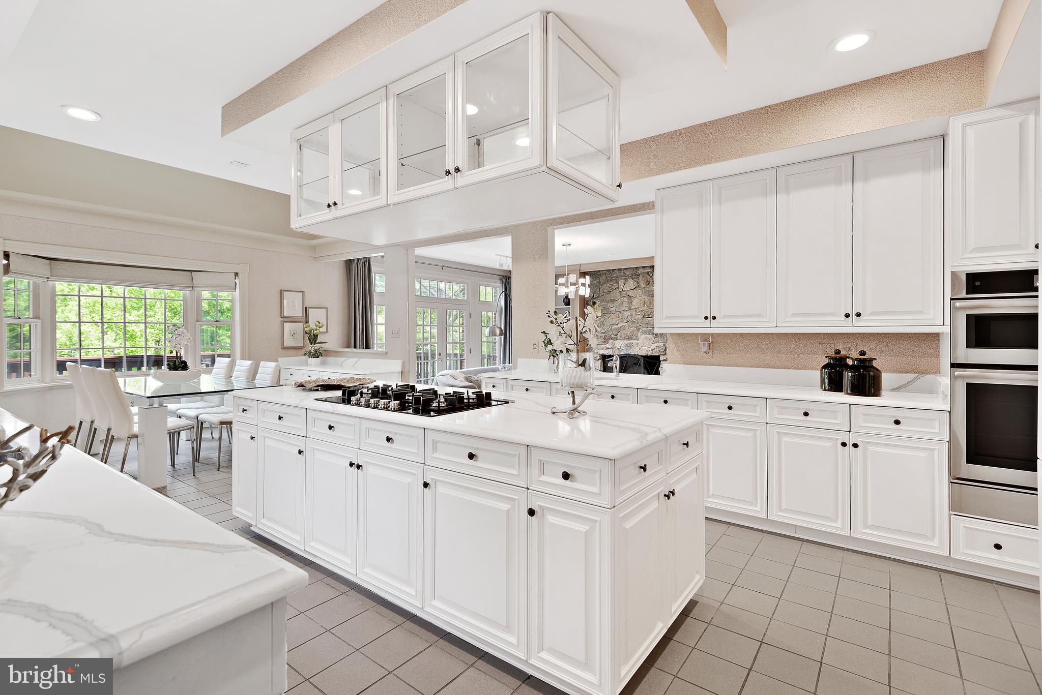 POTOMAC VILLAGE - Residential