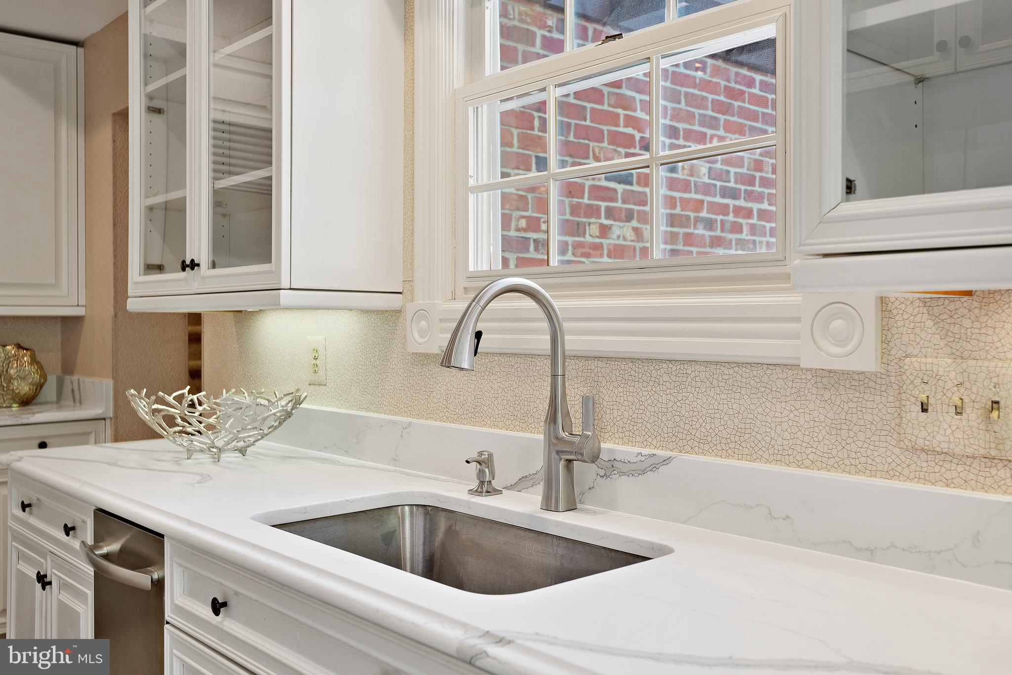 POTOMAC VILLAGE - Residential