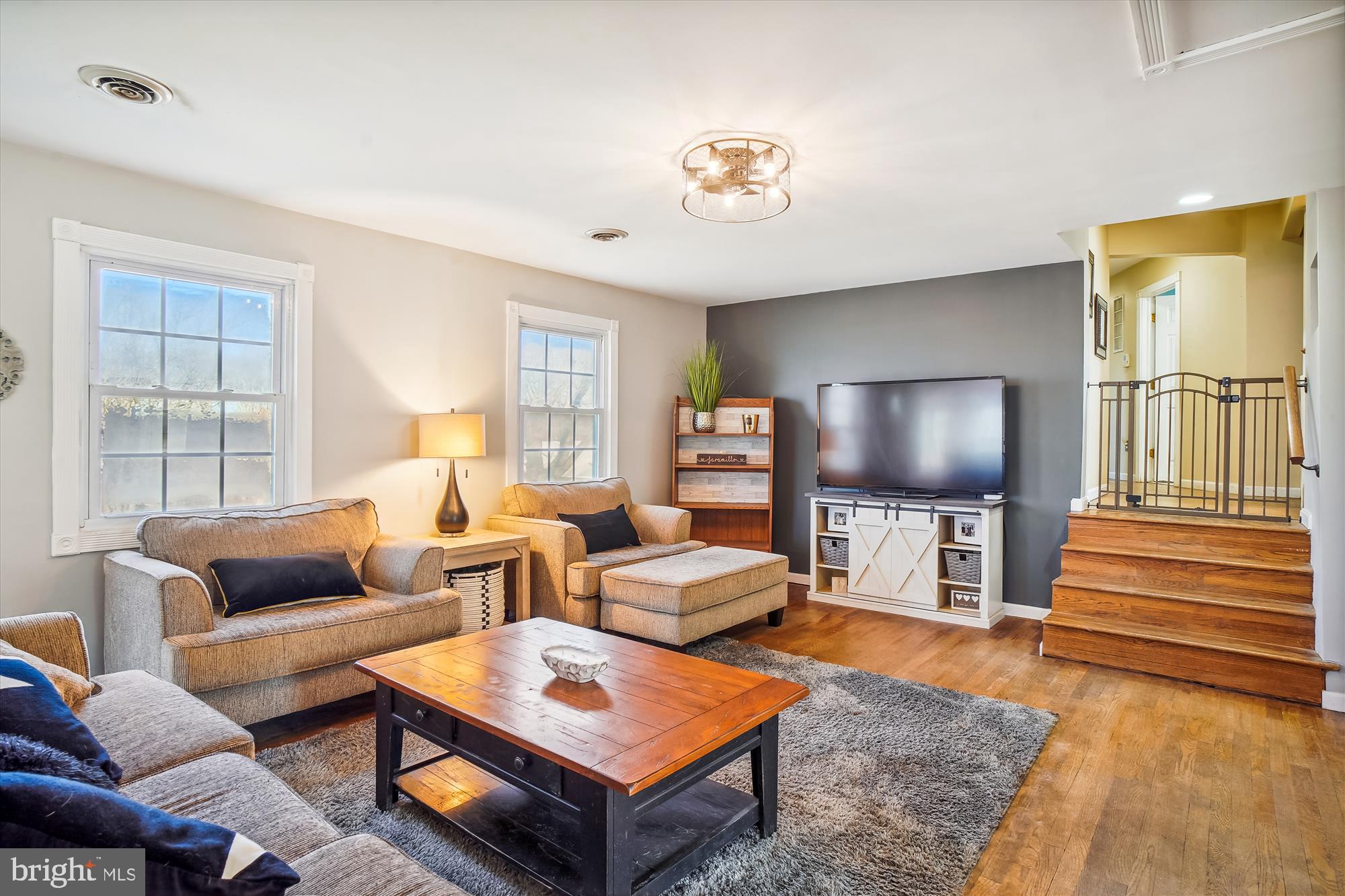 DAMASCUS OUTSIDE - Residential