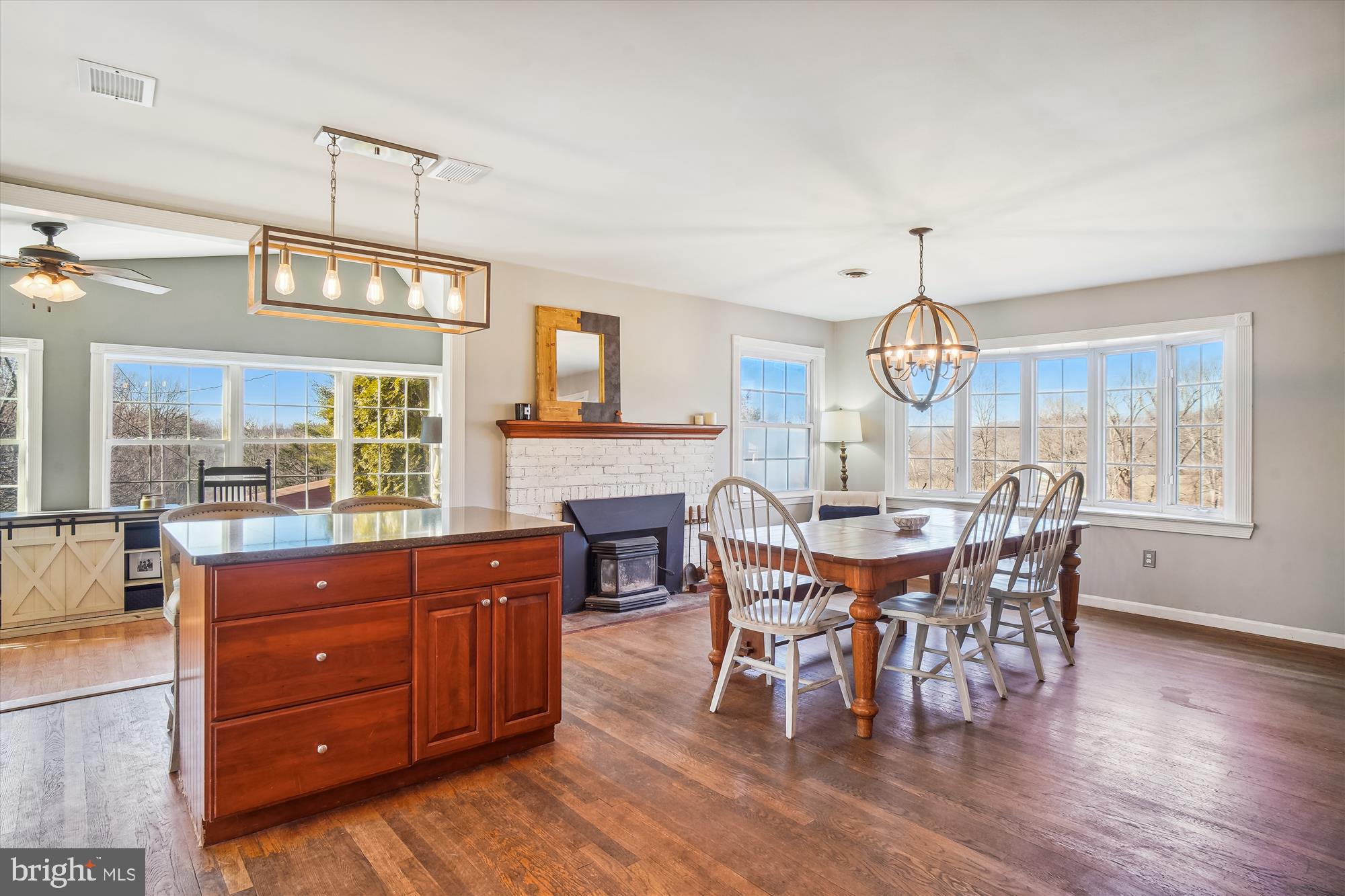 DAMASCUS OUTSIDE - Residential