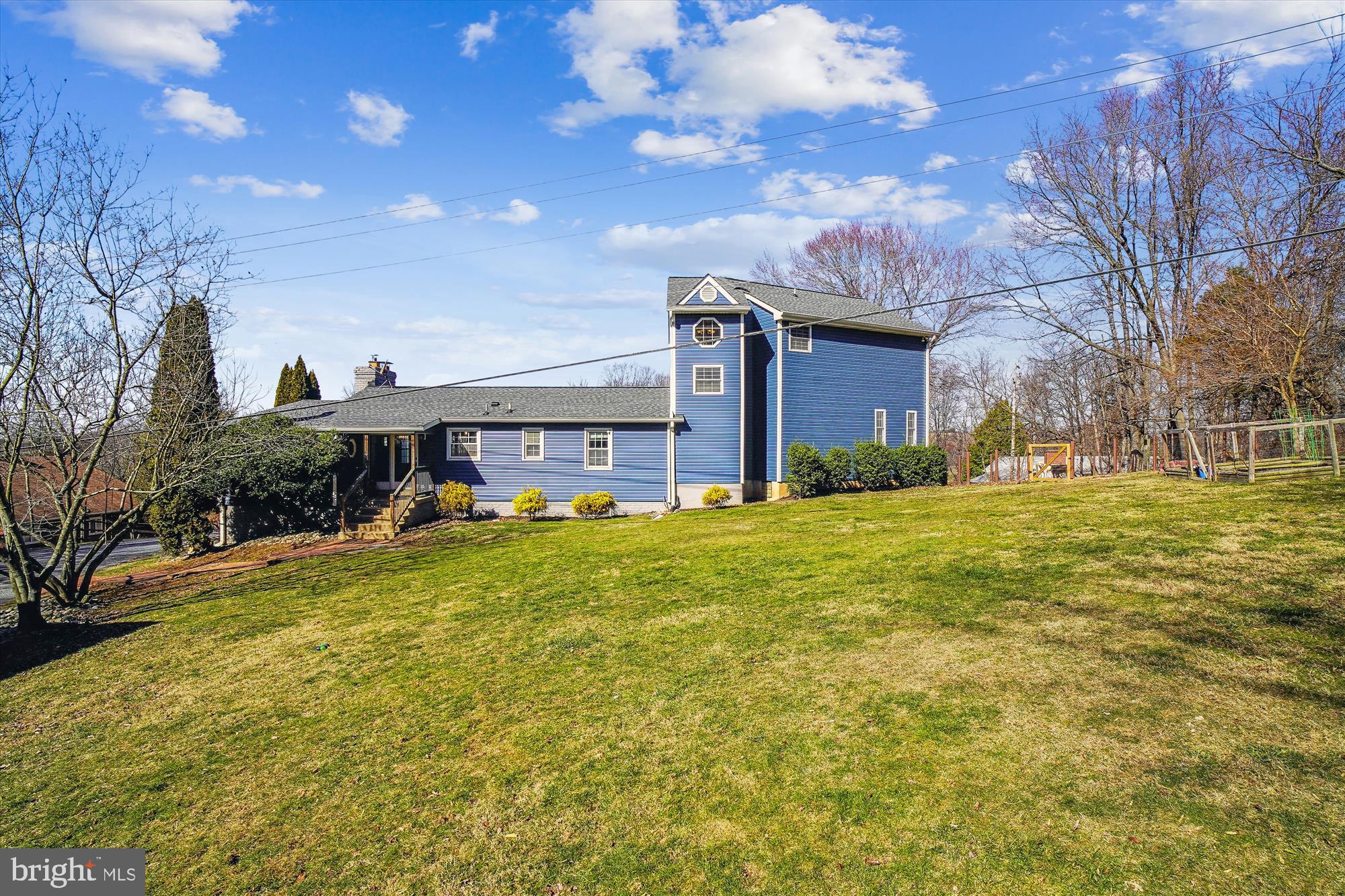 DAMASCUS OUTSIDE - Residential