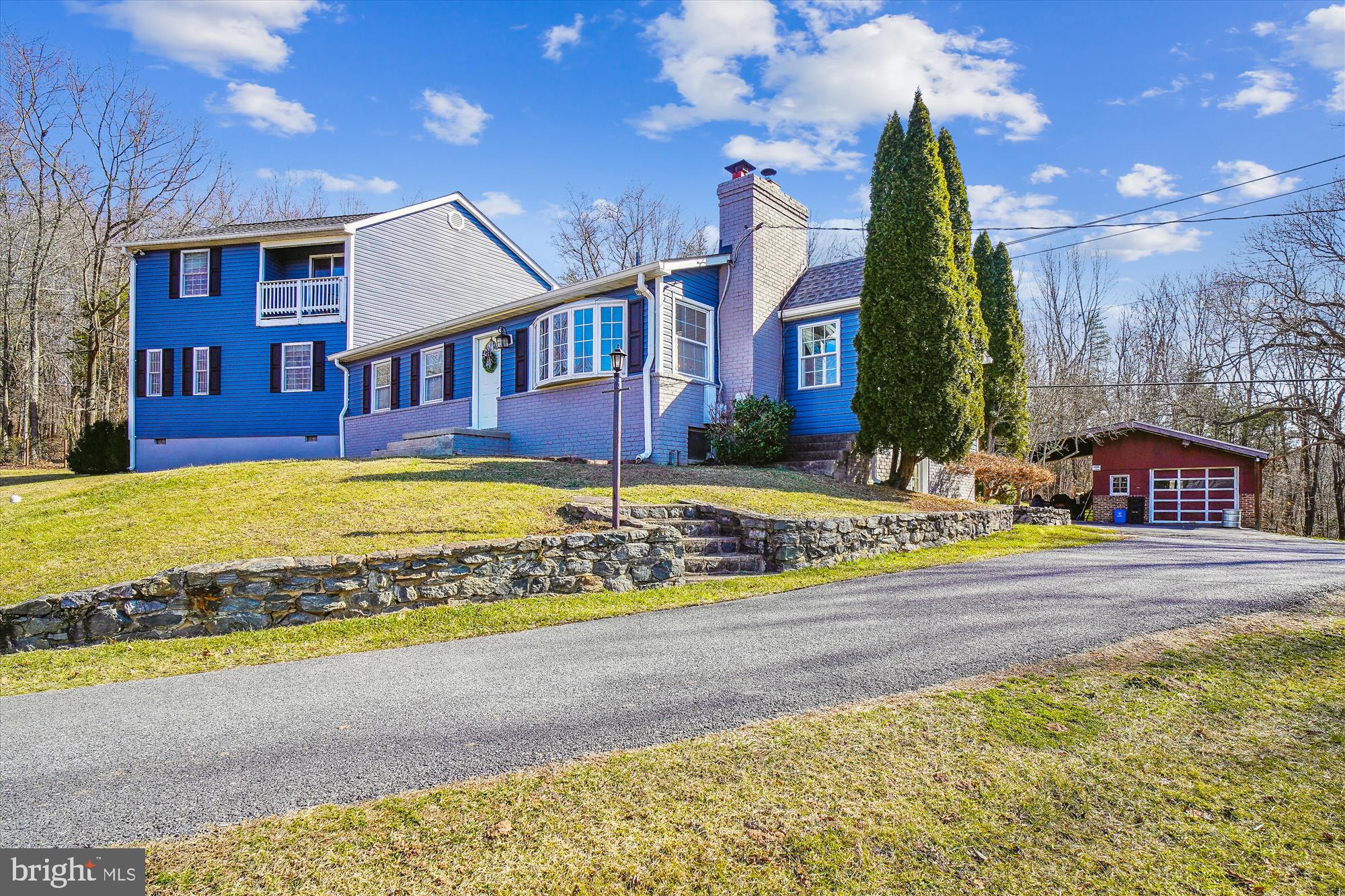 DAMASCUS OUTSIDE - Residential