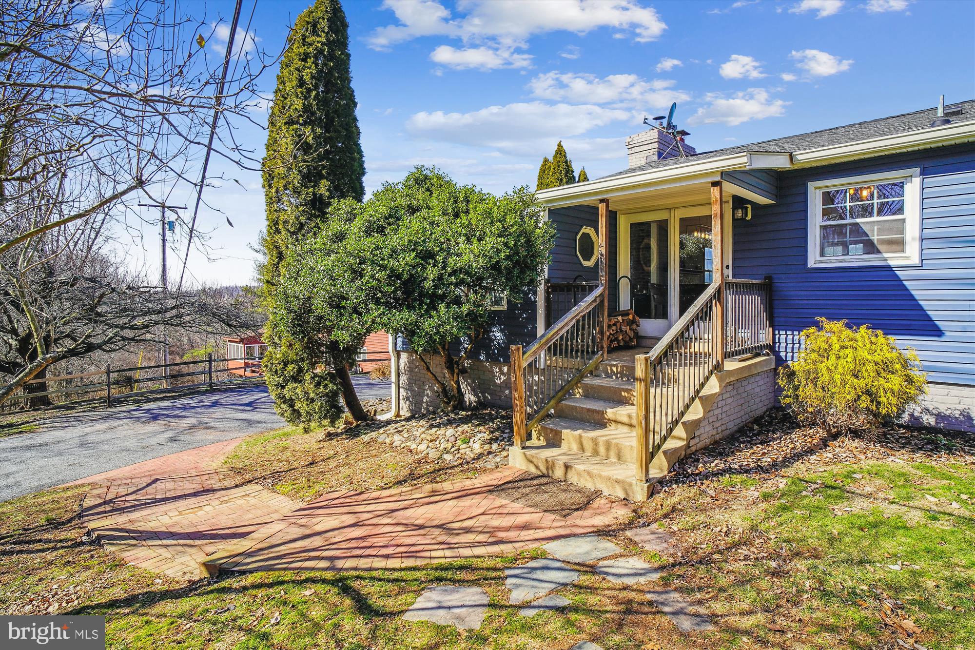 DAMASCUS OUTSIDE - Residential