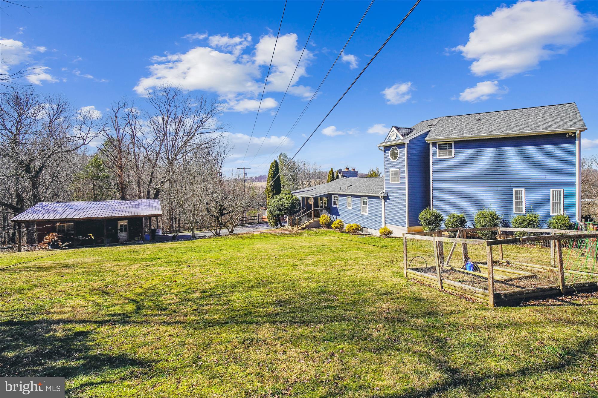 DAMASCUS OUTSIDE - Residential