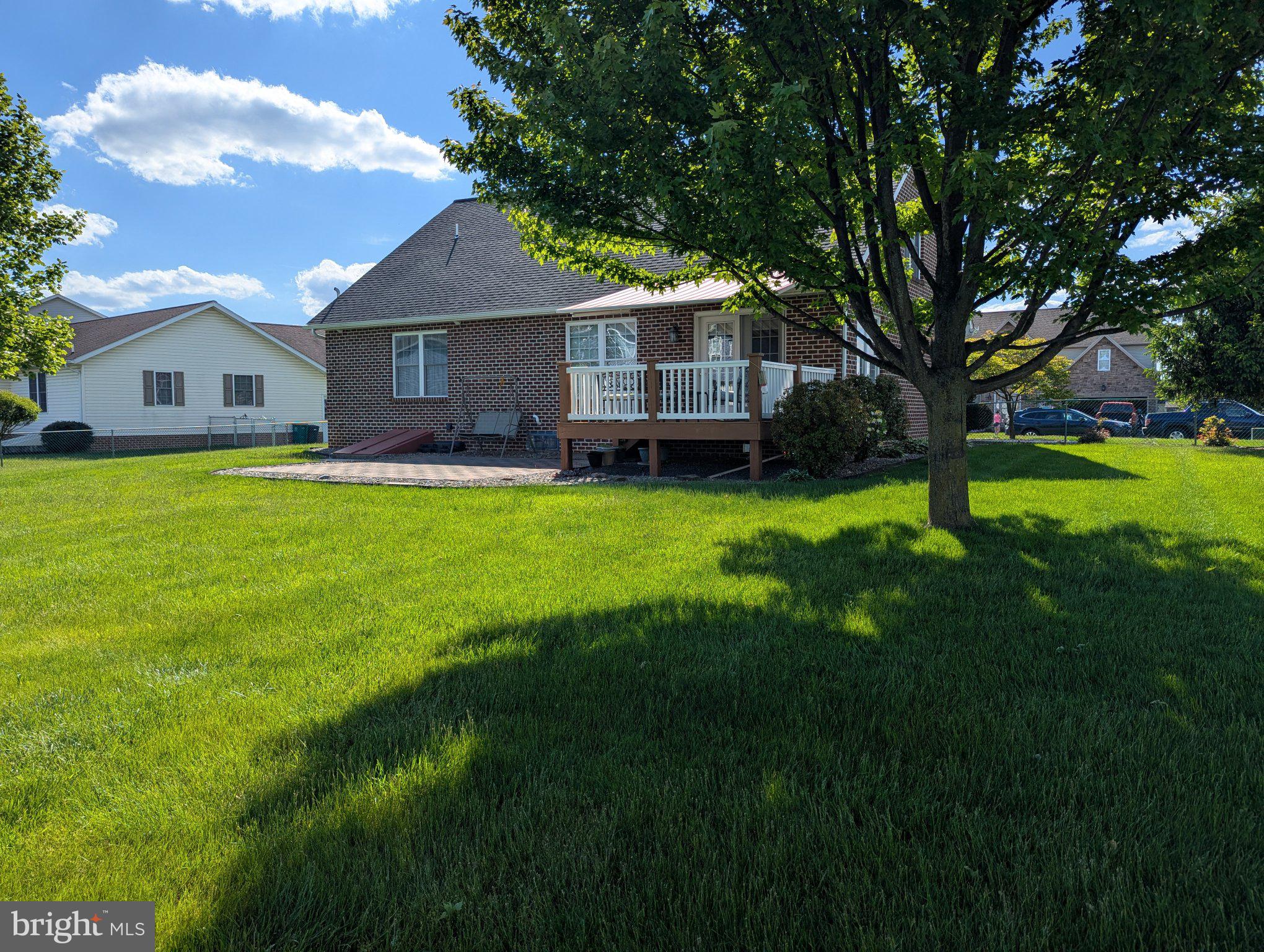 LAURICH MEADOWS - Residential
