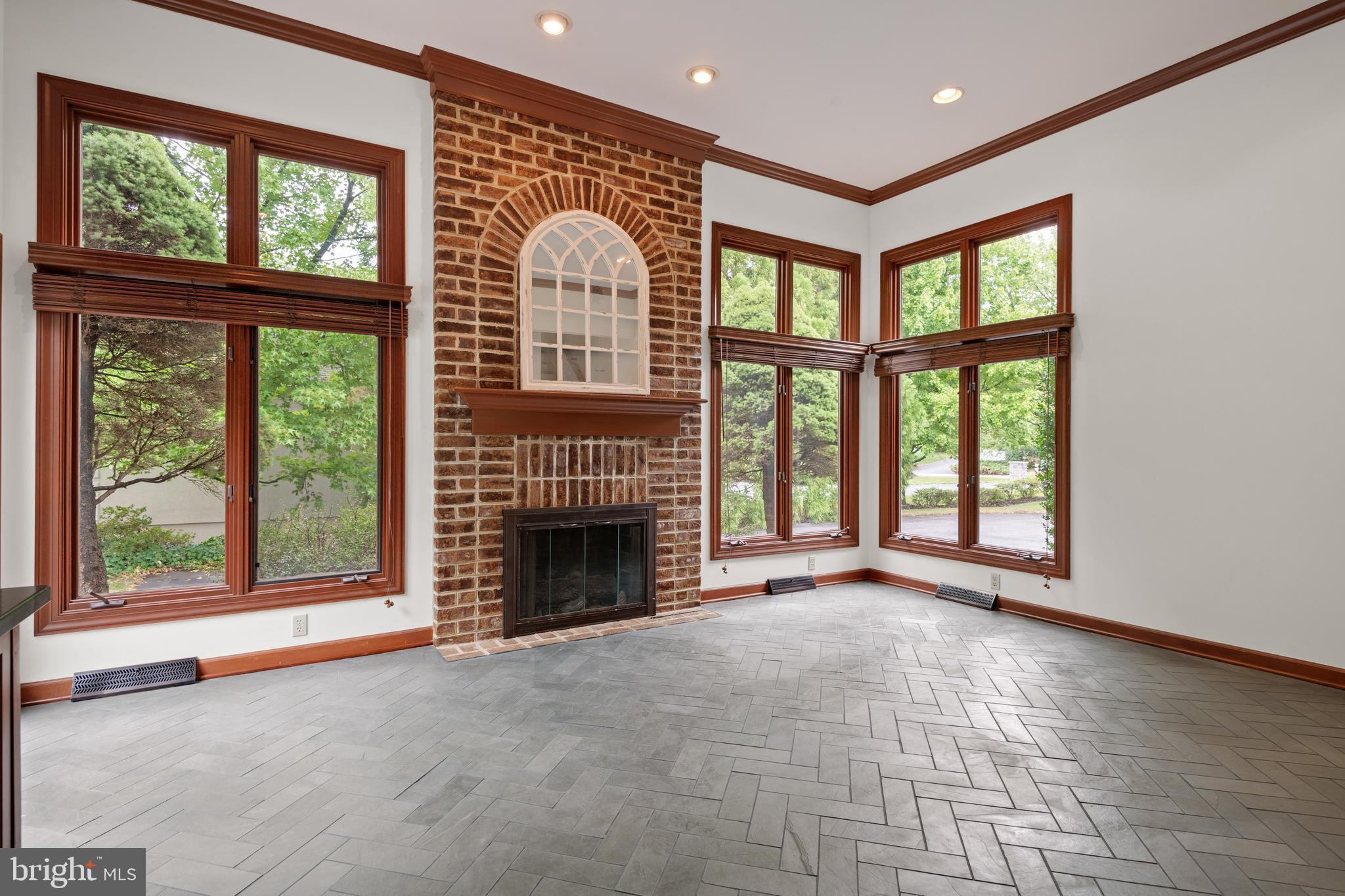 SOUTHWYND - Residential