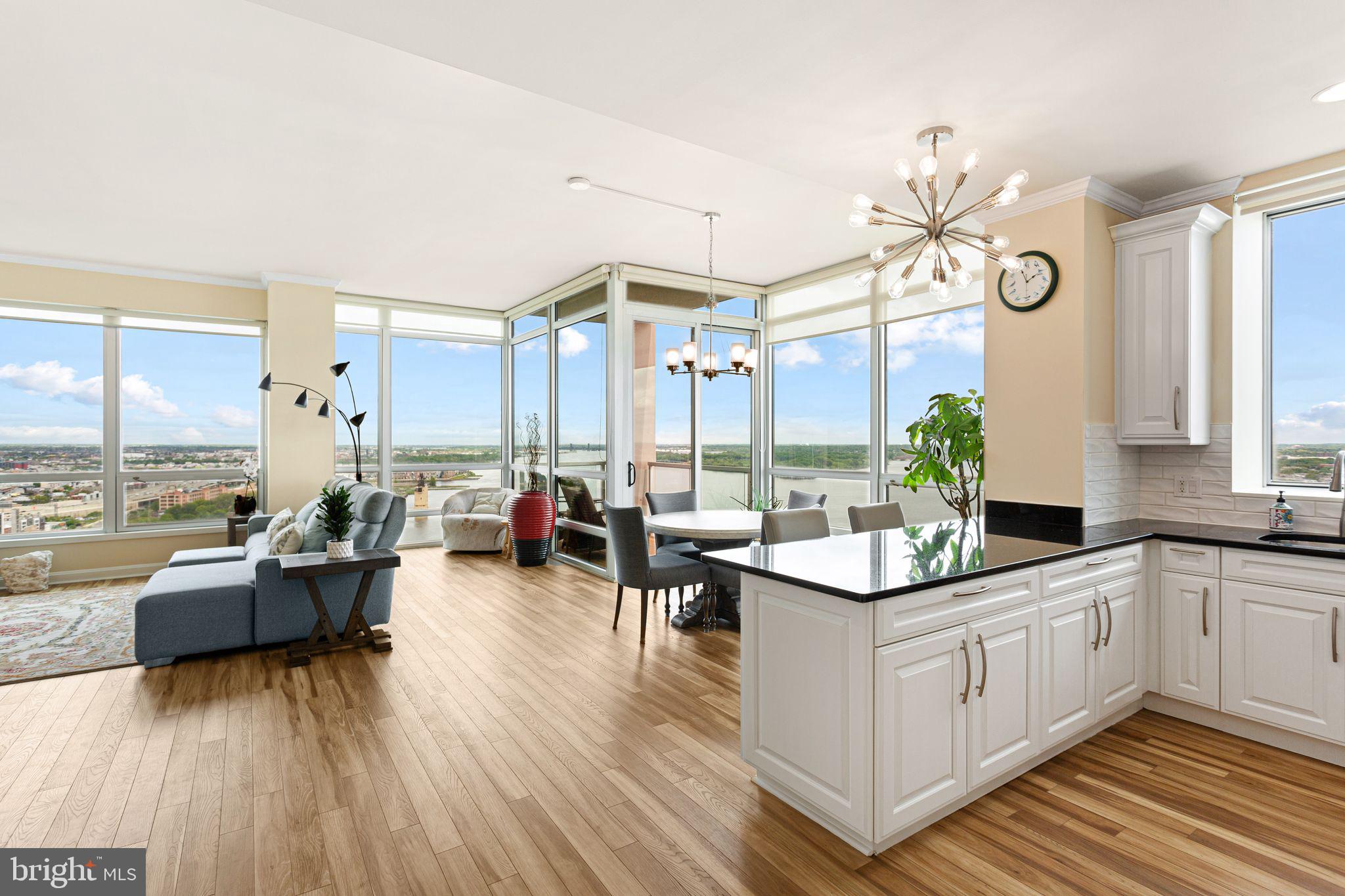 901 N PENN STREET R2401