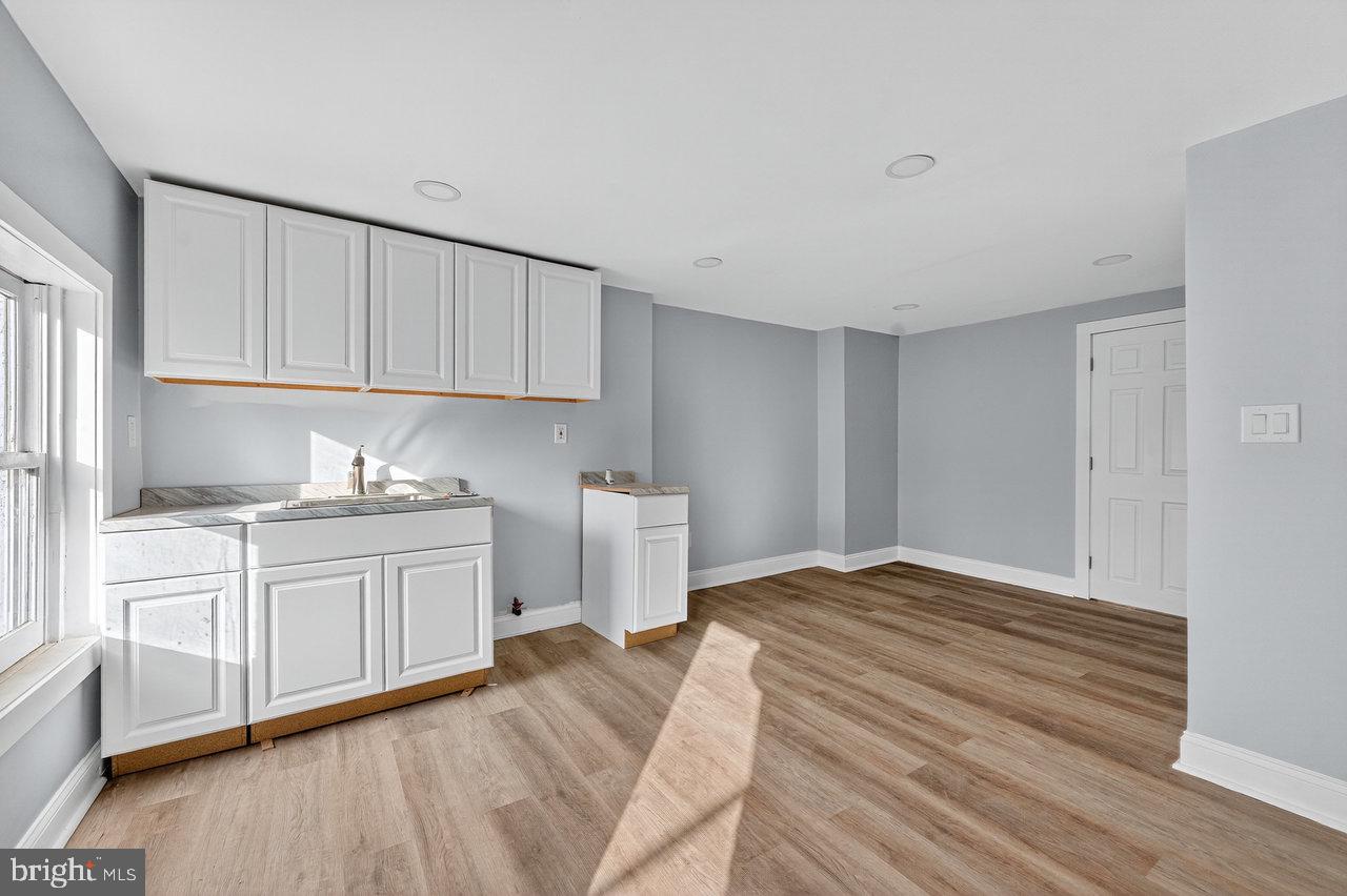 11 N WILLOW STREET 3