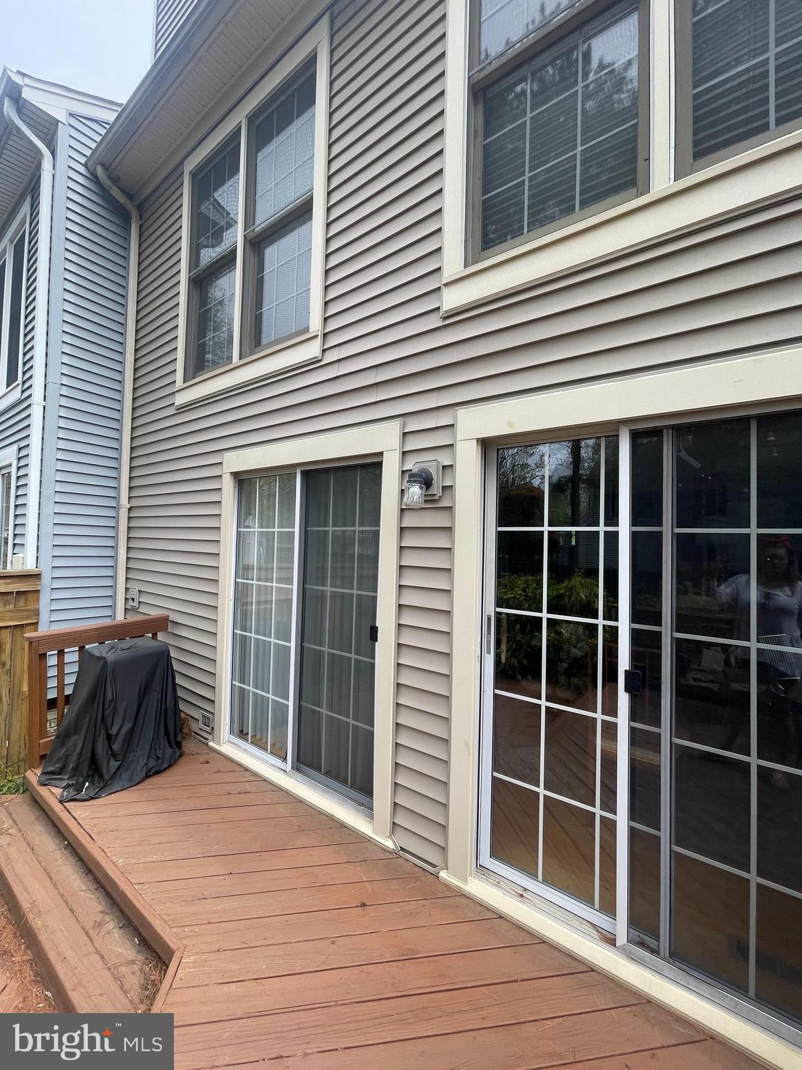 FAIR WOODS - Residential