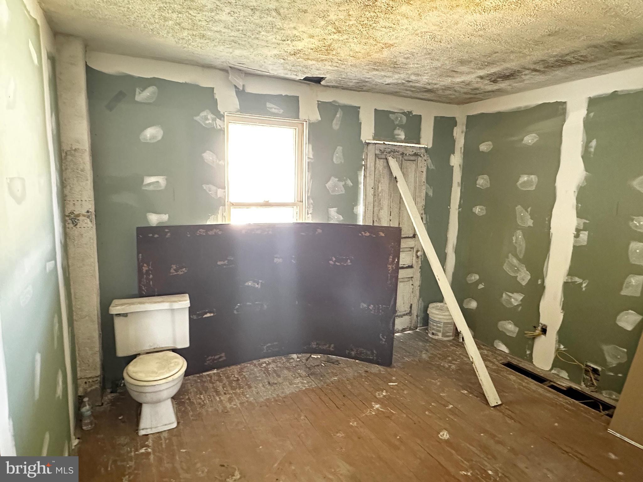 MOUNT CARMEL BORO - Residential