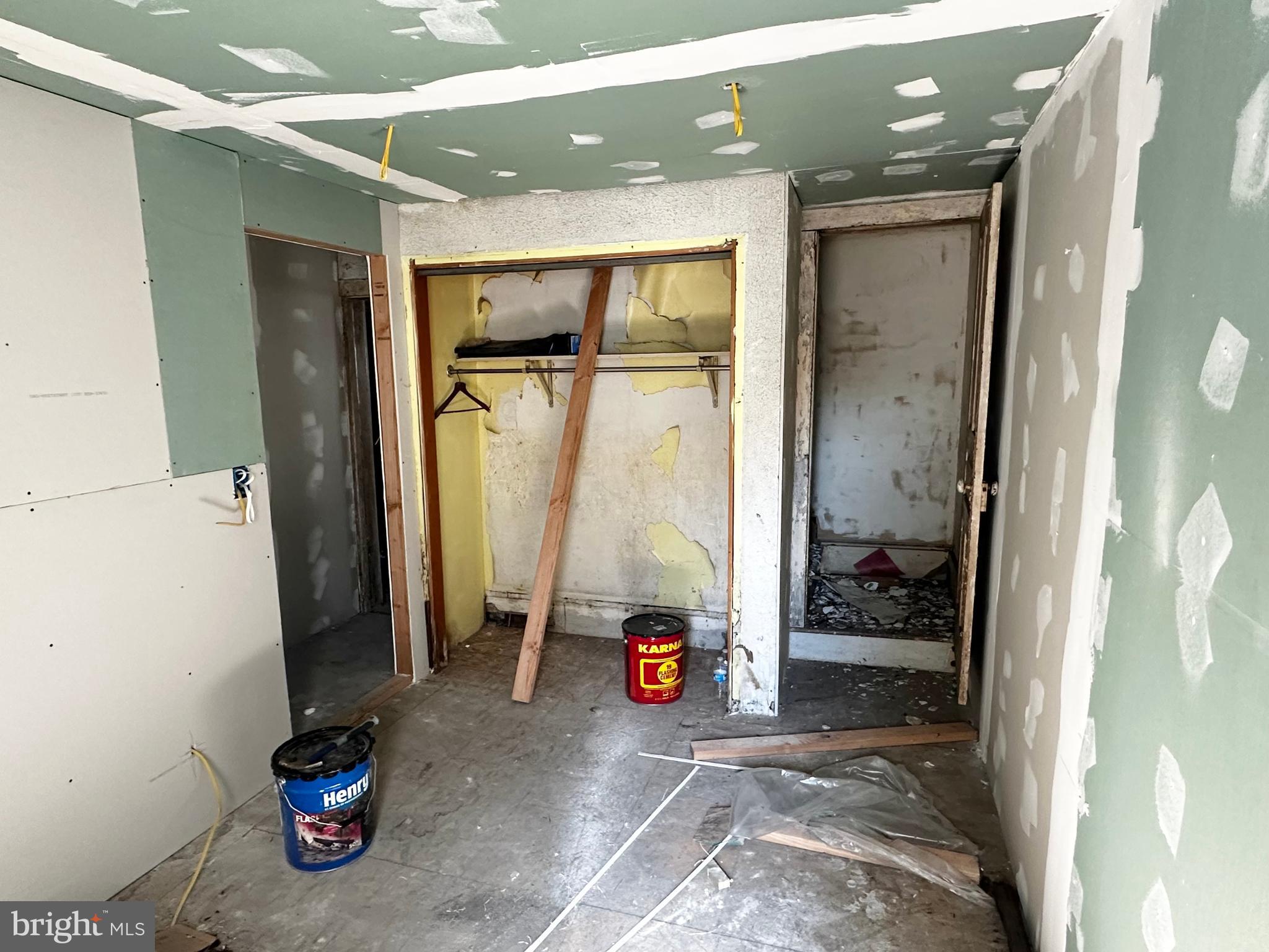 MOUNT CARMEL BORO - Residential