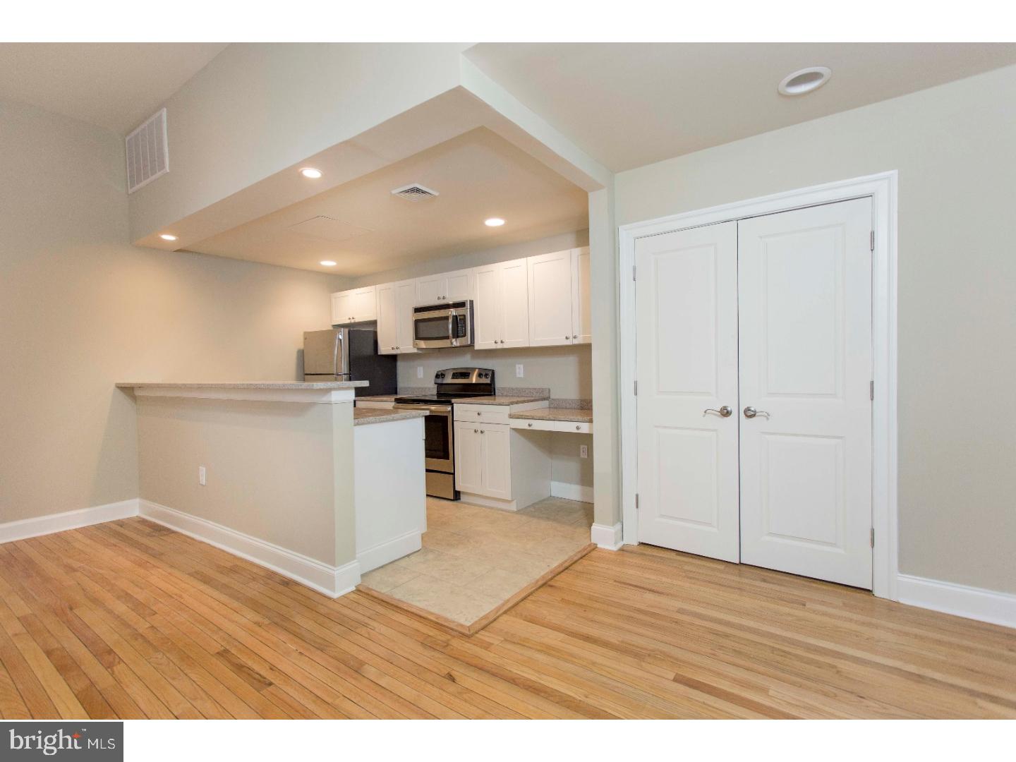 WASHINGTON SQ WEST - Residential Lease