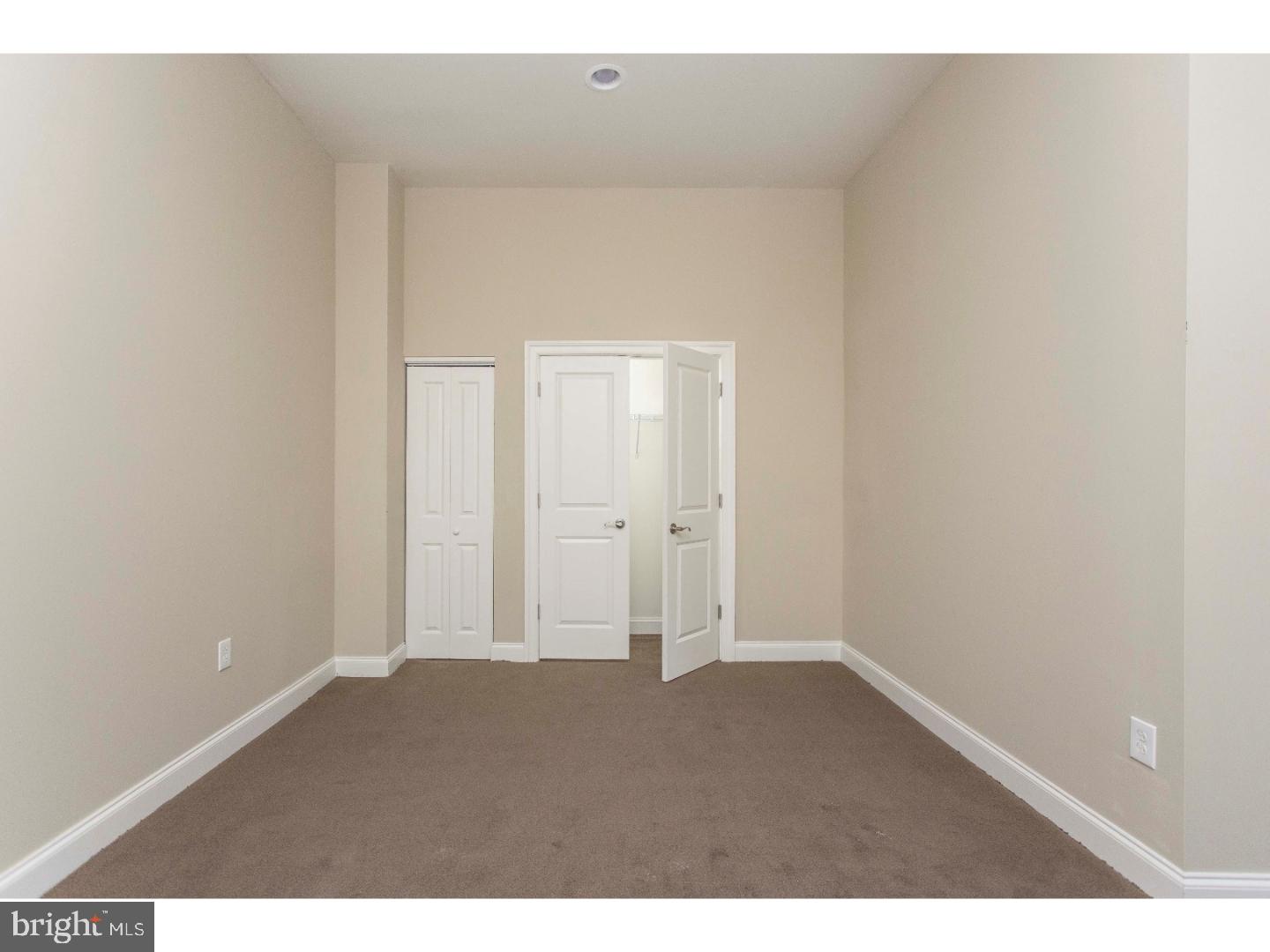 WASHINGTON SQ WEST - Residential Lease