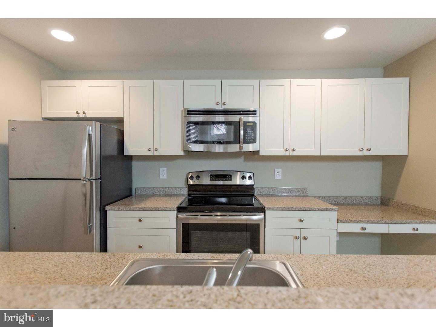 WASHINGTON SQ WEST - Residential Lease