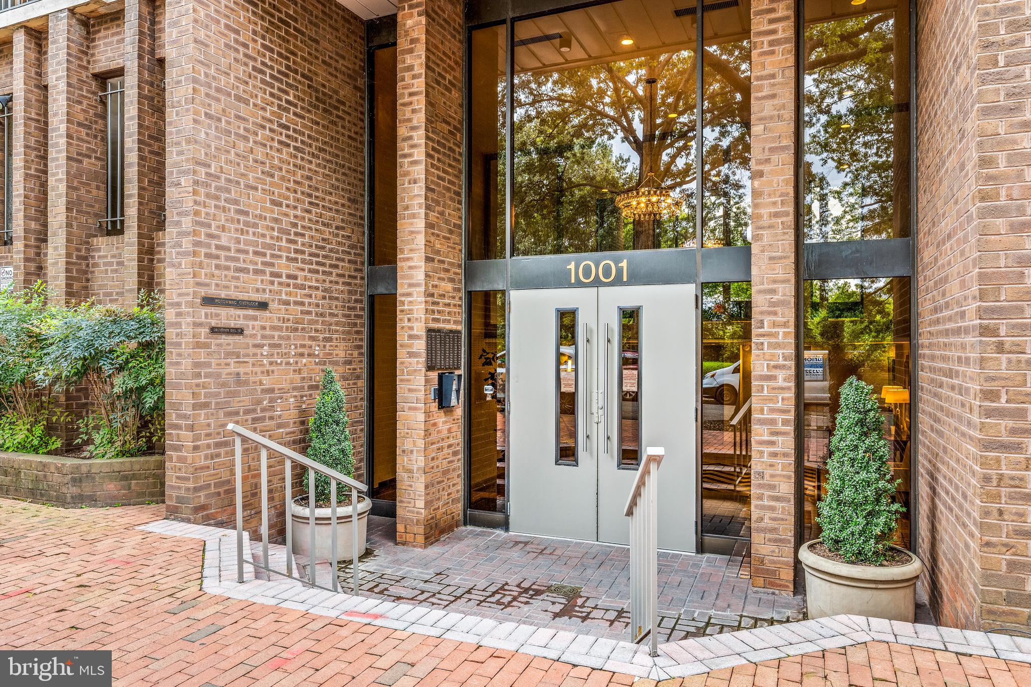 1001 26TH STREET NW 306