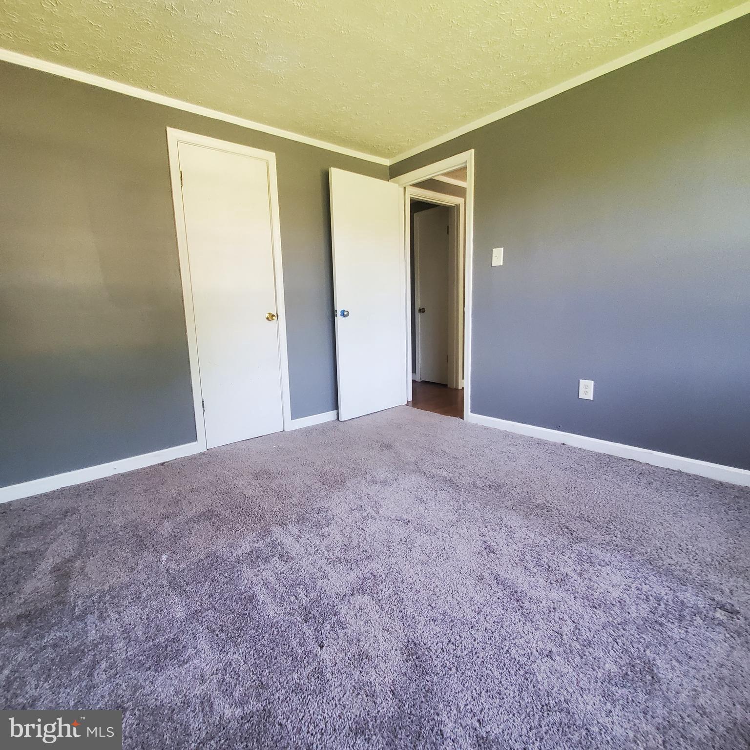 MILL GARDEN - Residential Lease