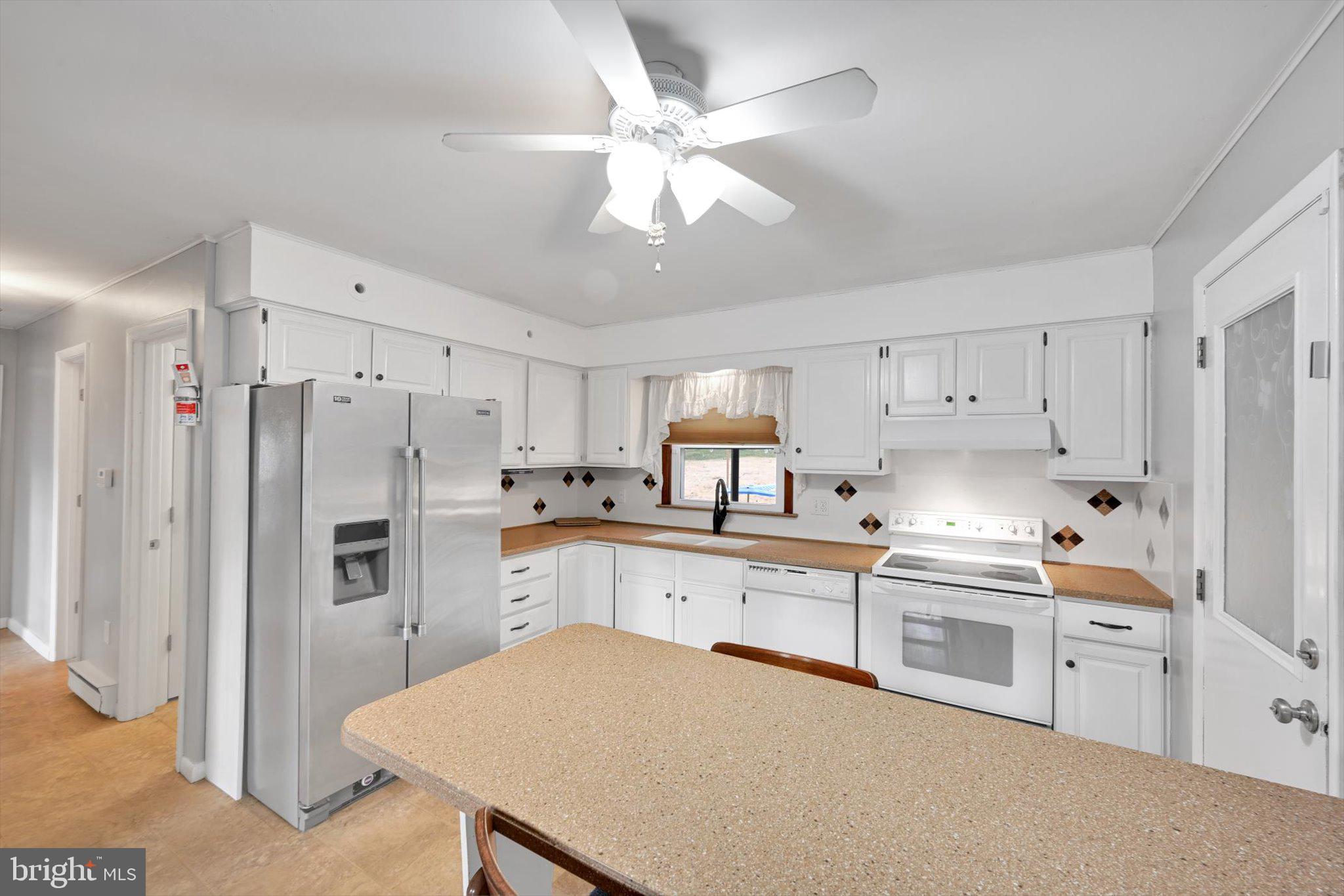 WARWICK ESTATES - Residential