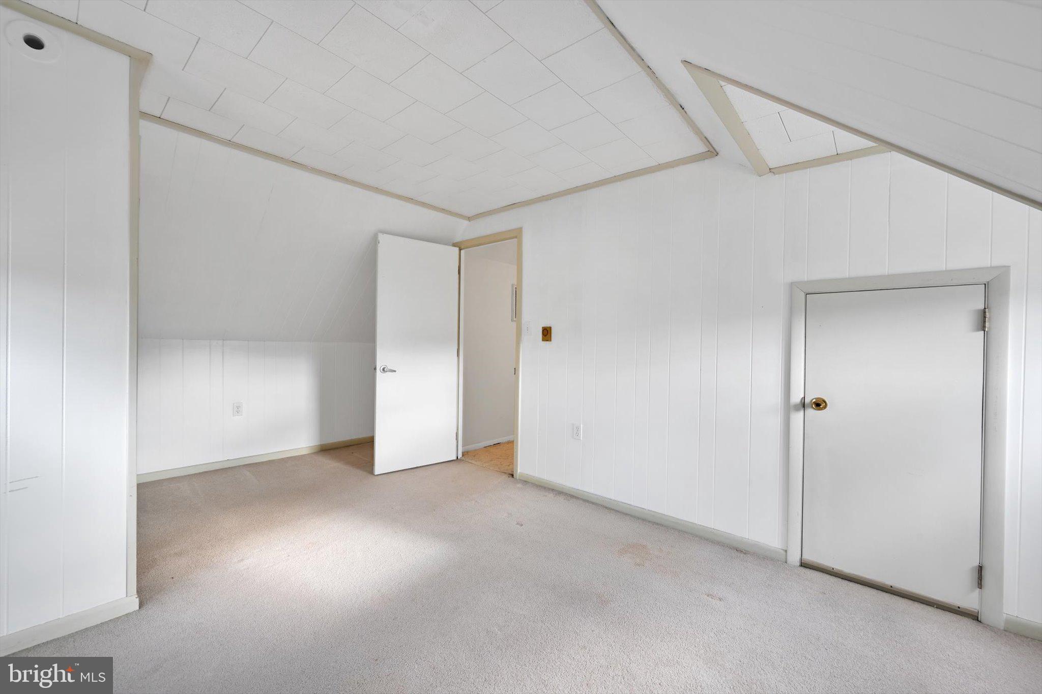 WARWICK ESTATES - Residential