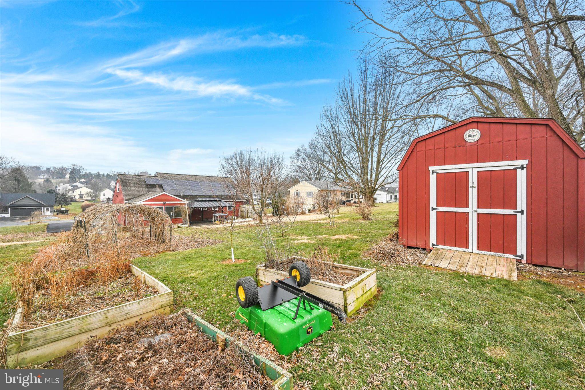 WARWICK ESTATES - Residential