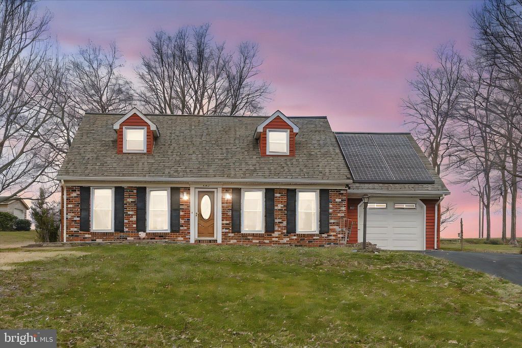 Photo of 121 Pleasant View Drive, LITITZ, PA 17543 (MLS # PALA2081688)