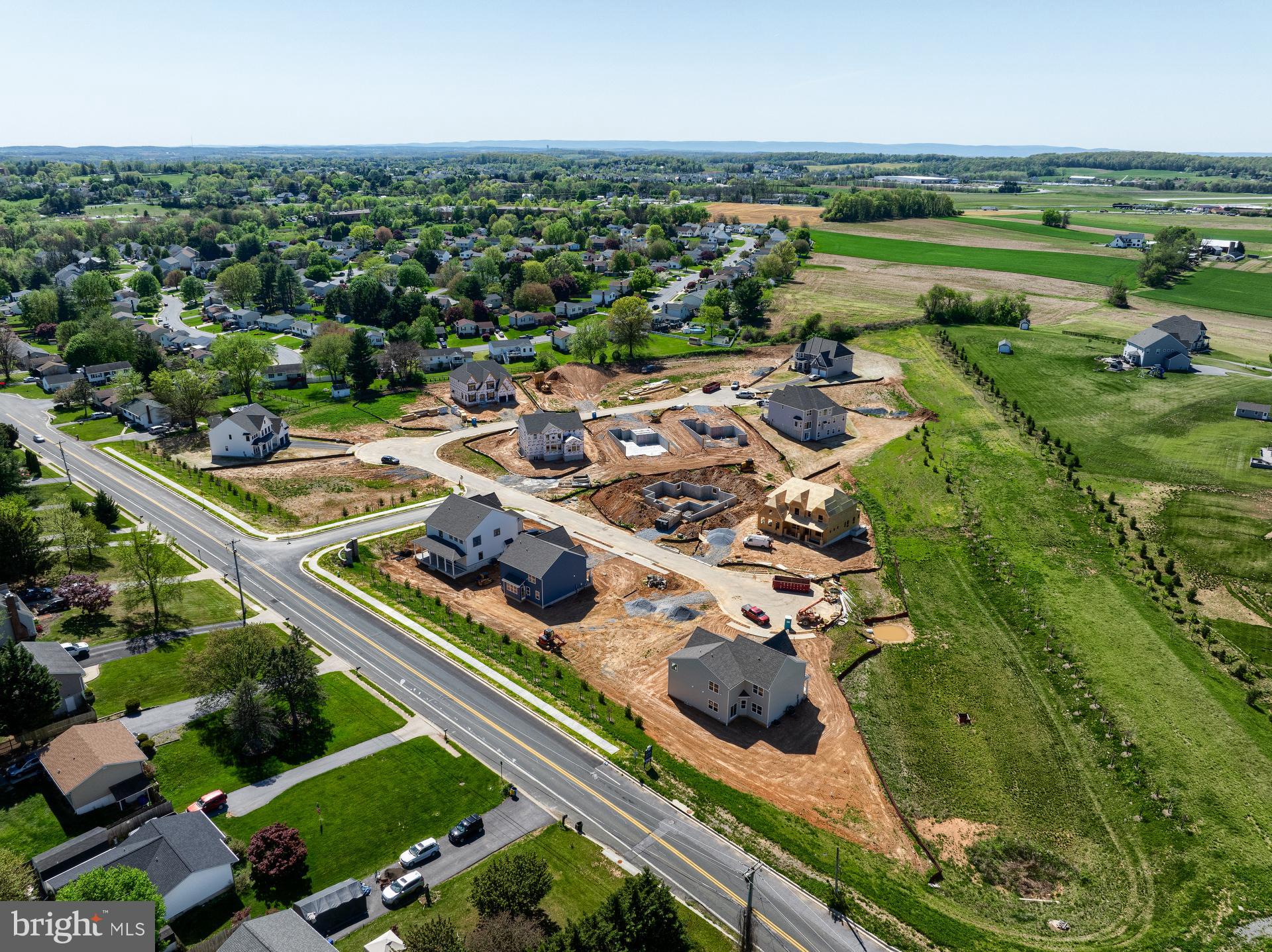 LEGACY FARMS - Residential