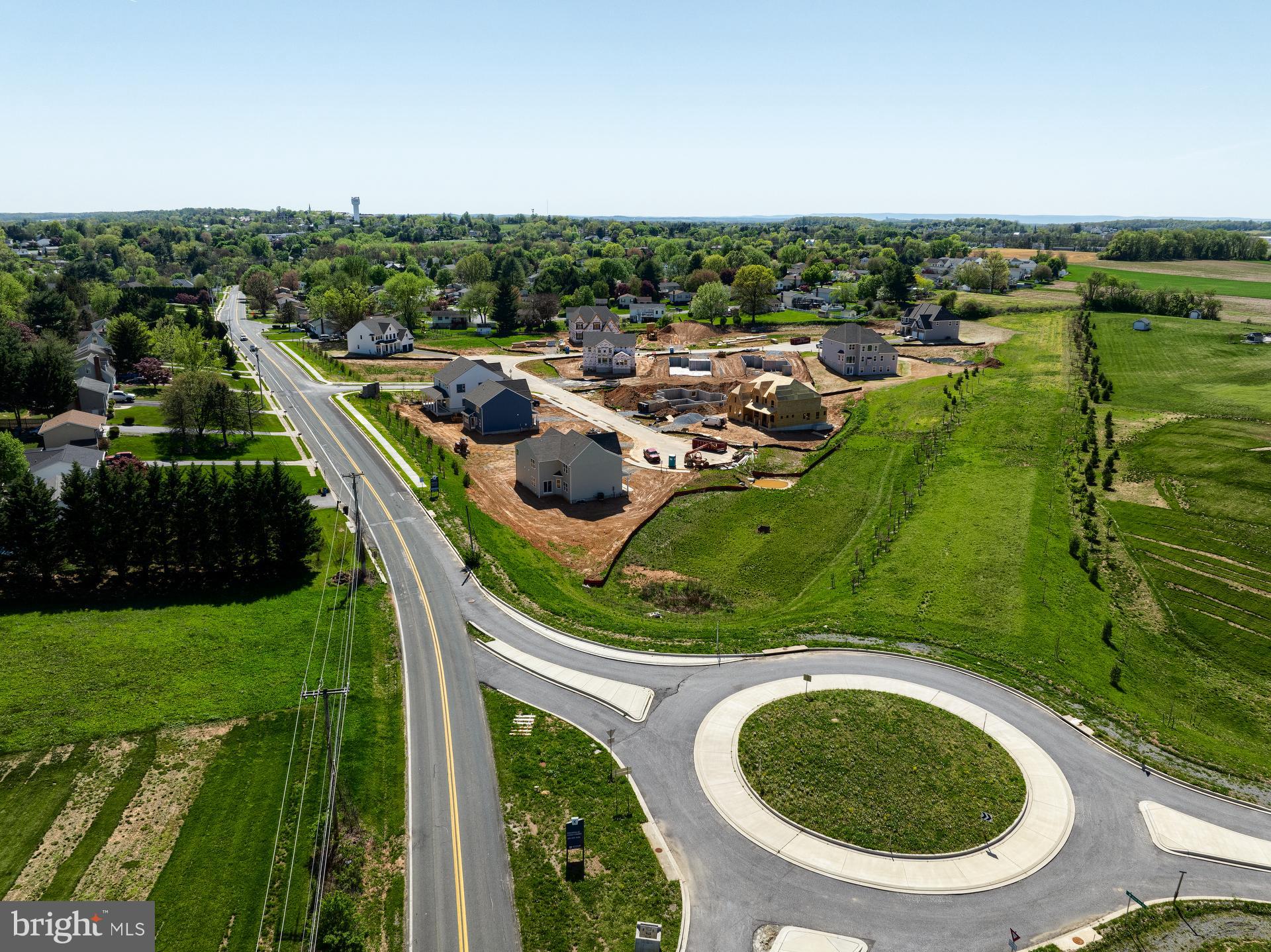 LEGACY FARMS - Residential