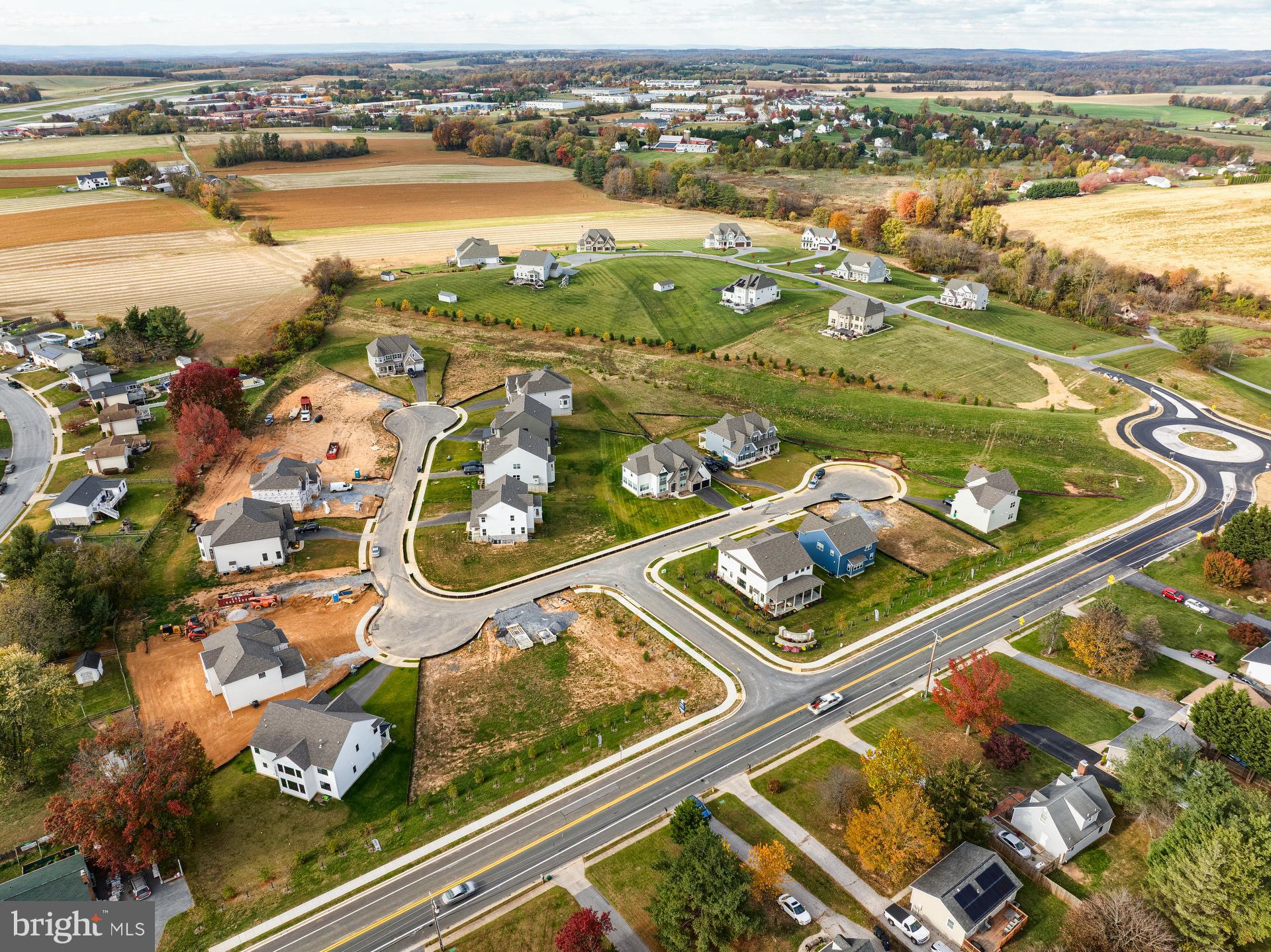 LEGACY FARMS - Residential