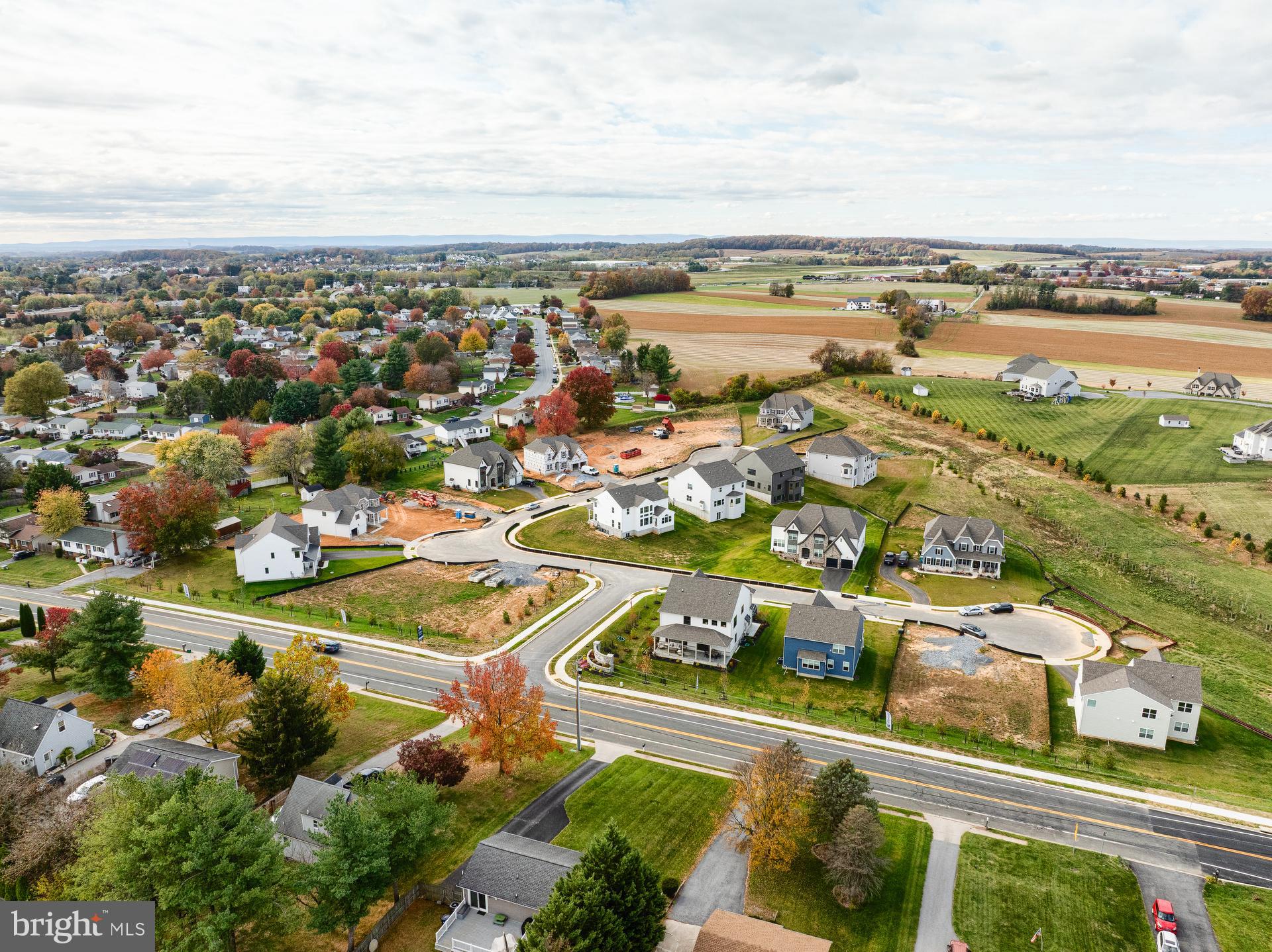 LEGACY FARMS - Residential