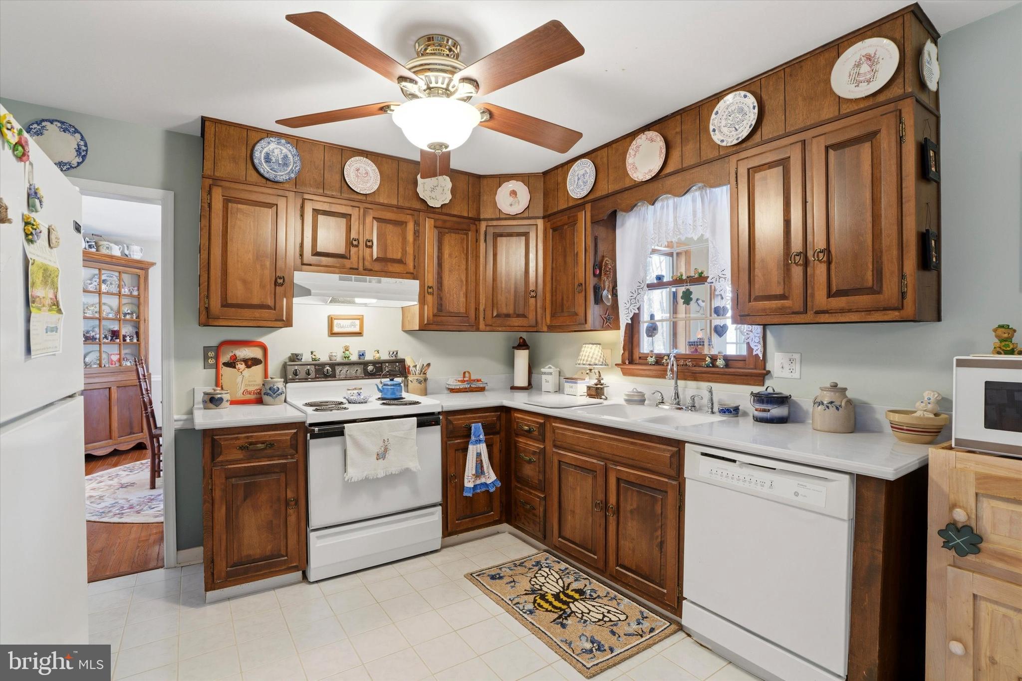 LAUREL - Residential