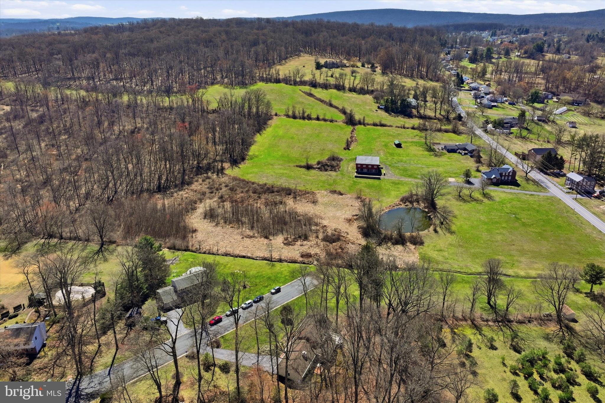 LAUREL - Residential