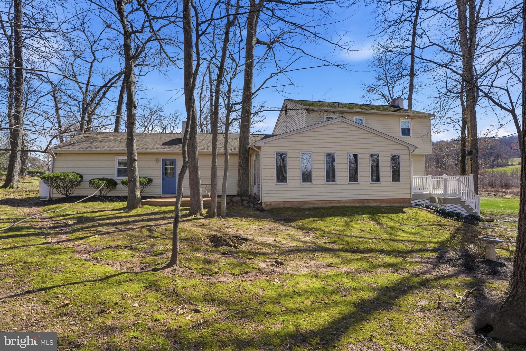 LAUREL - Residential