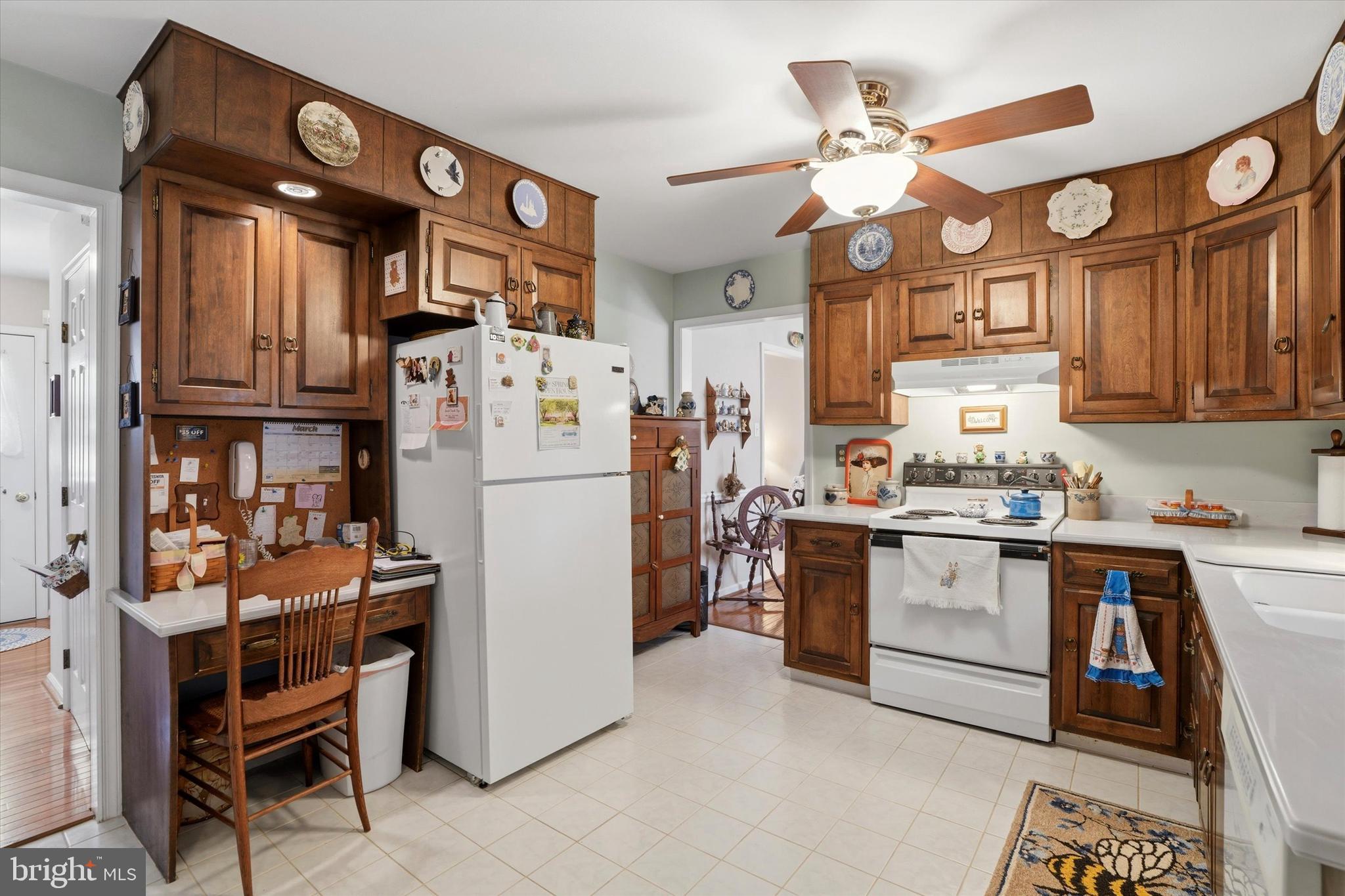 LAUREL - Residential