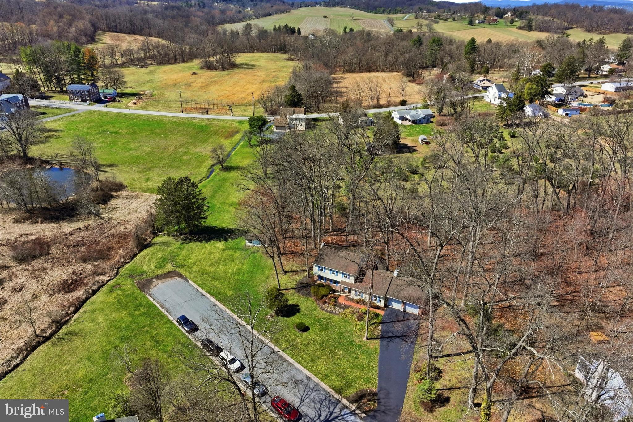 LAUREL - Residential