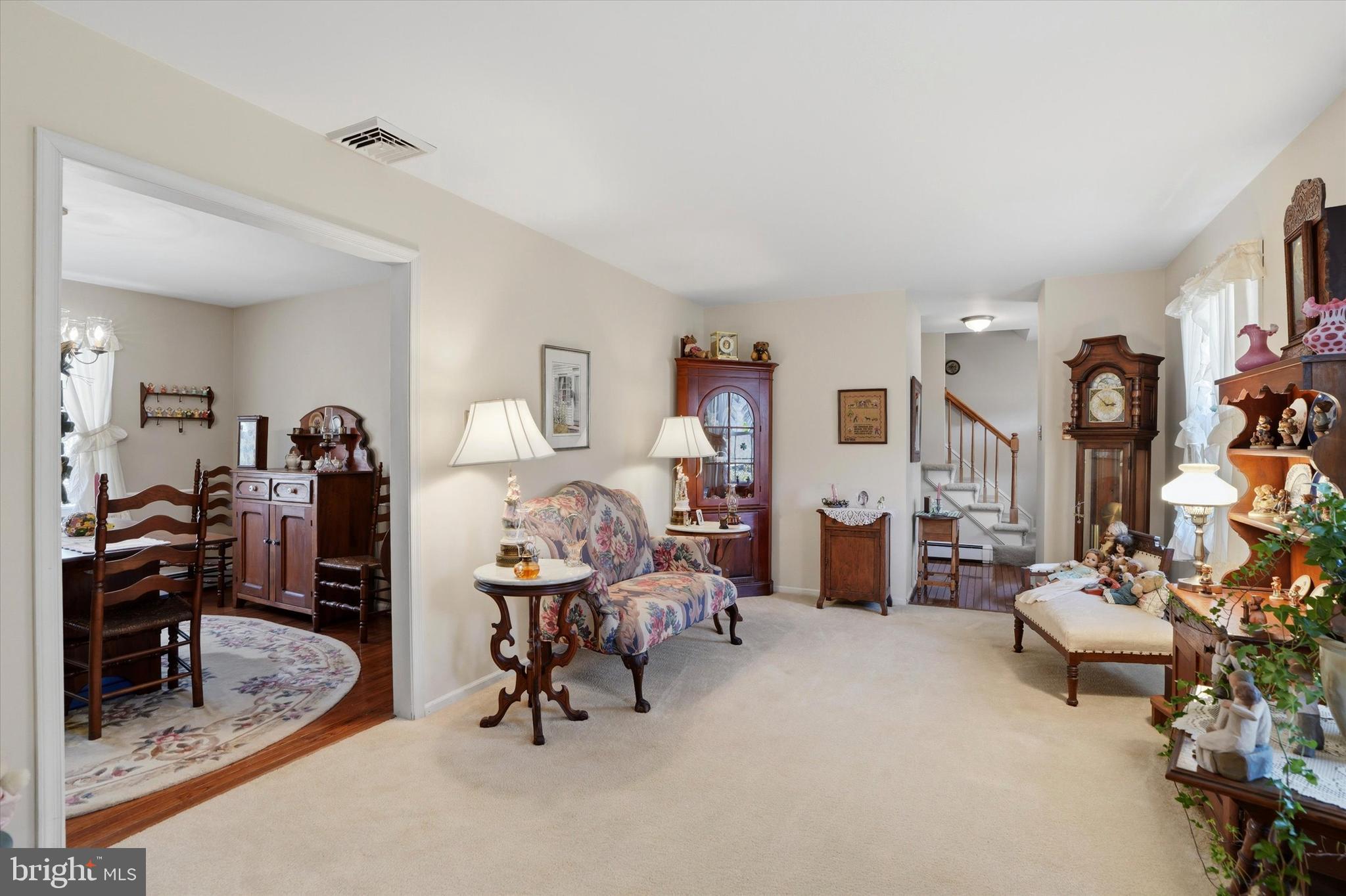 863 HUNTERS RUN ROAD