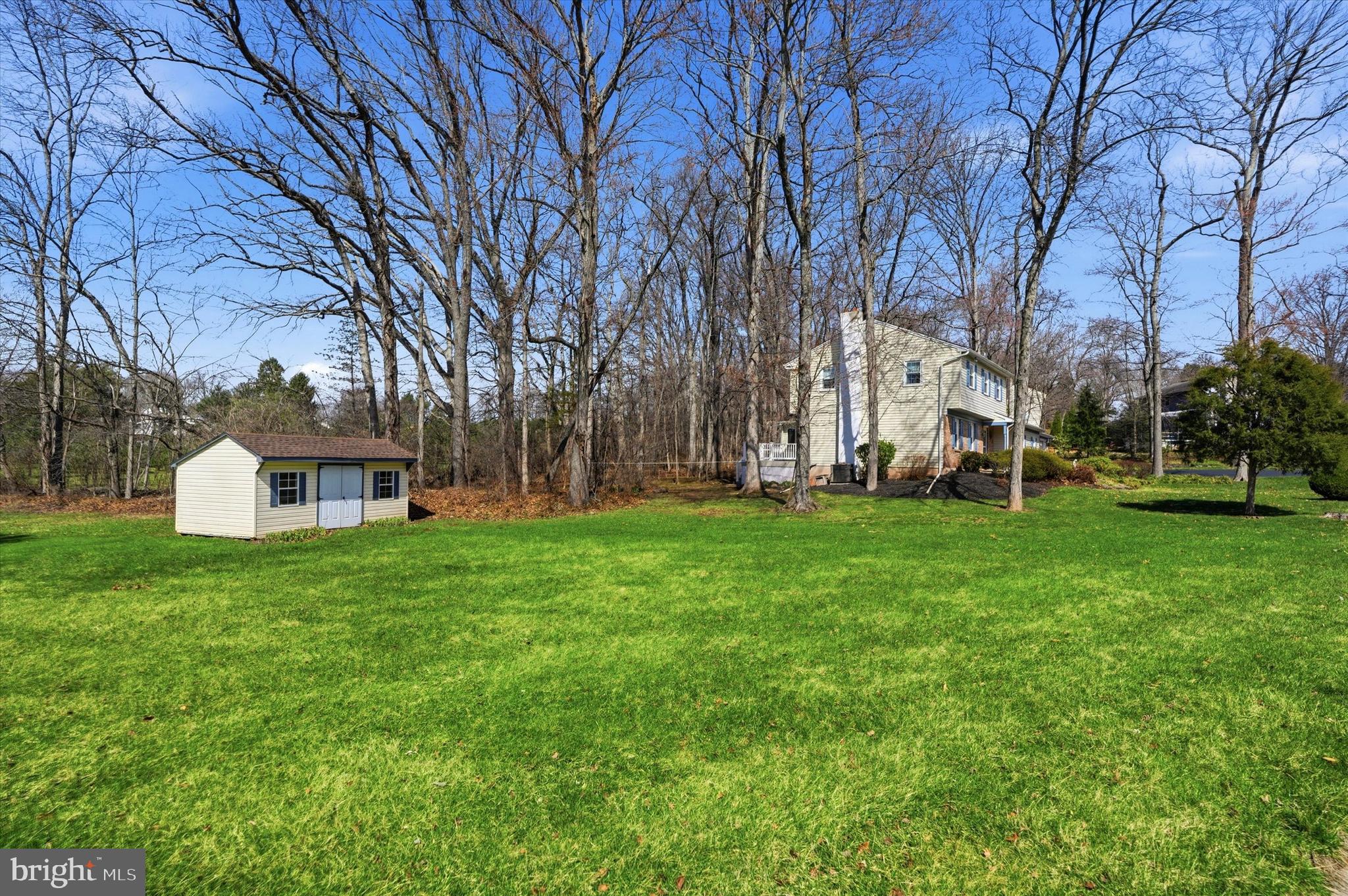 LAUREL - Residential