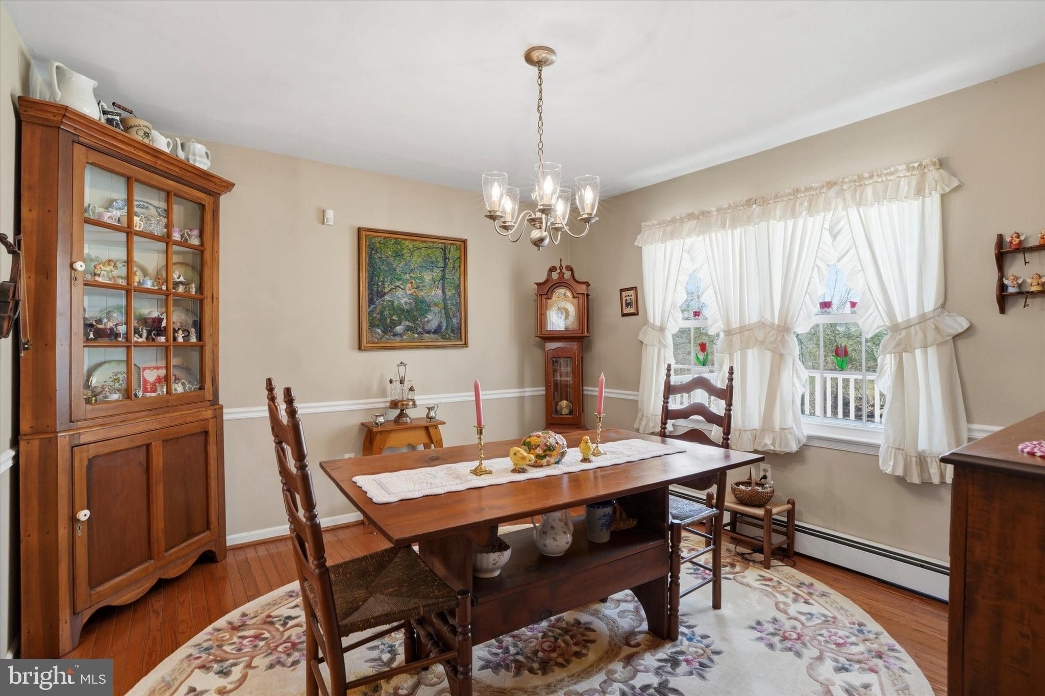 LAUREL - Residential