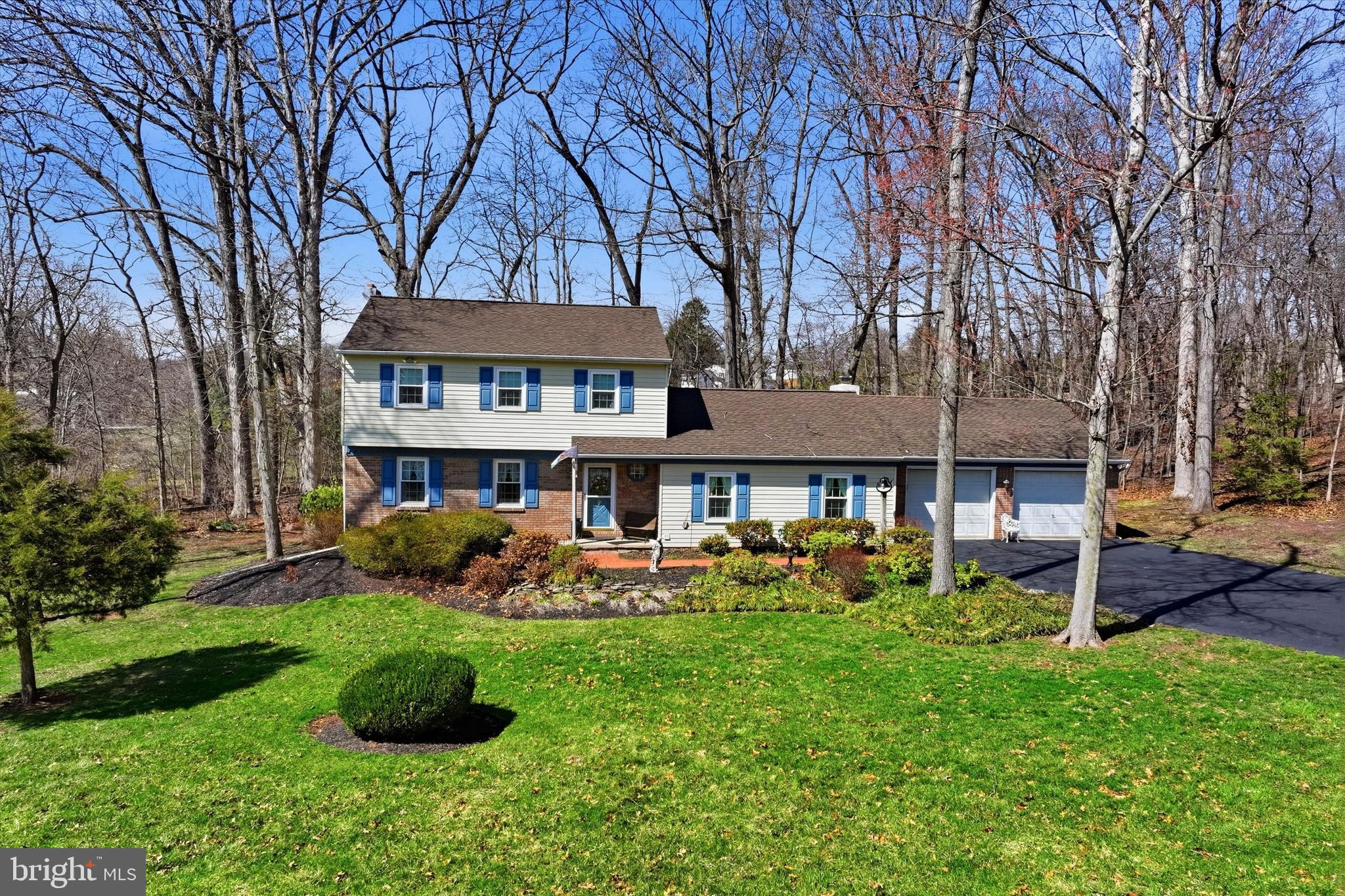 LAUREL - Residential