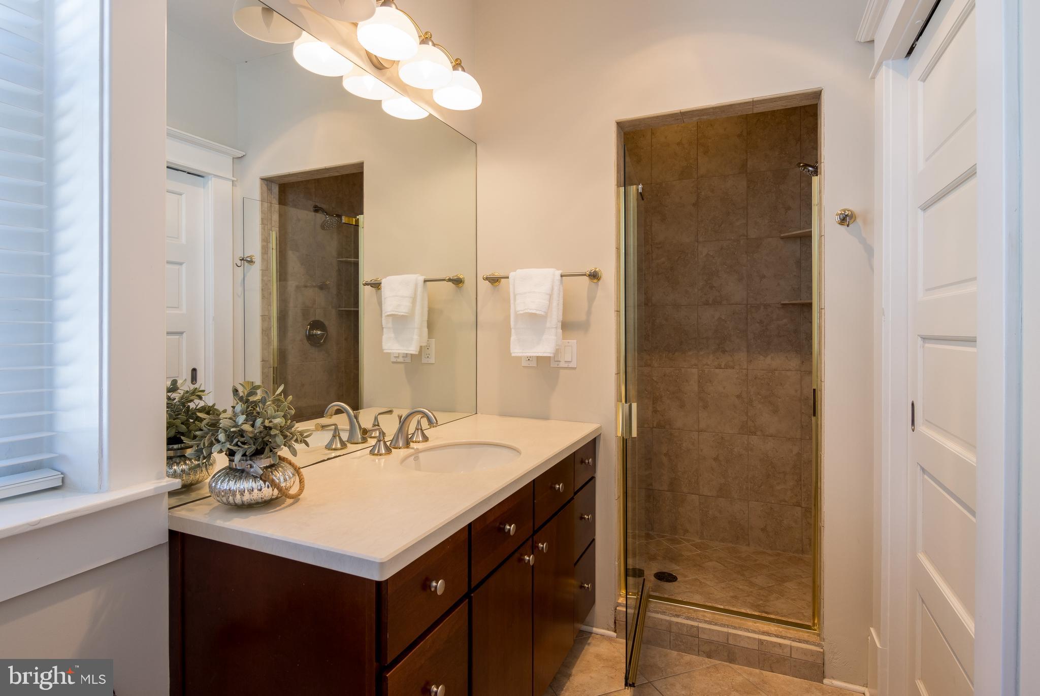 HISTORIC DISTRICT - Residential