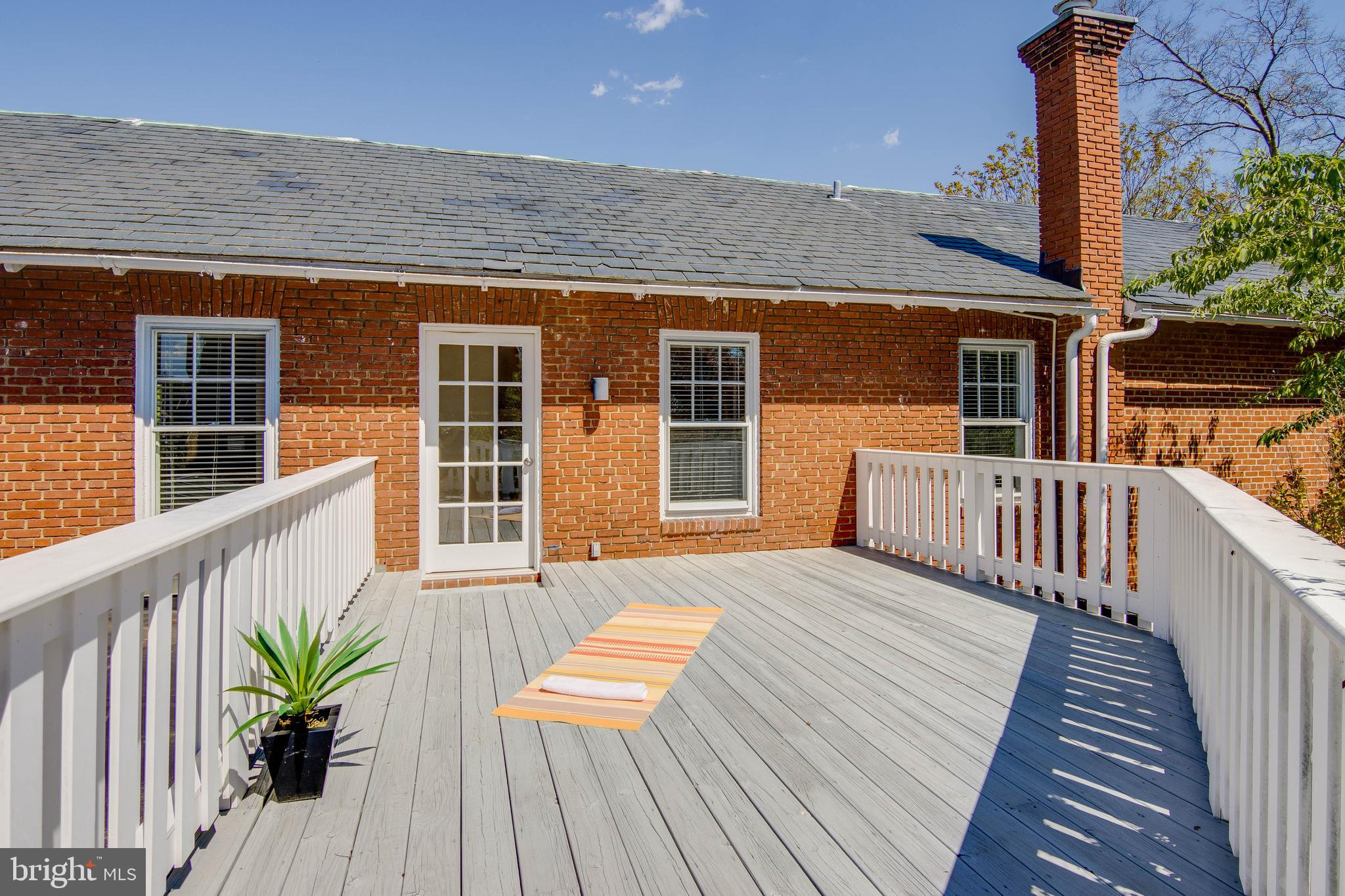 HISTORIC DISTRICT - Residential