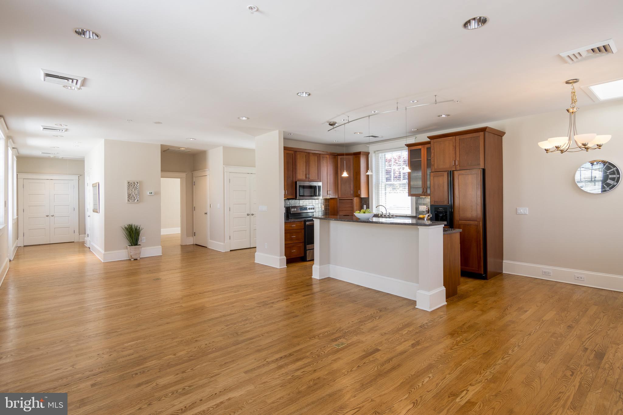 HISTORIC DISTRICT - Residential